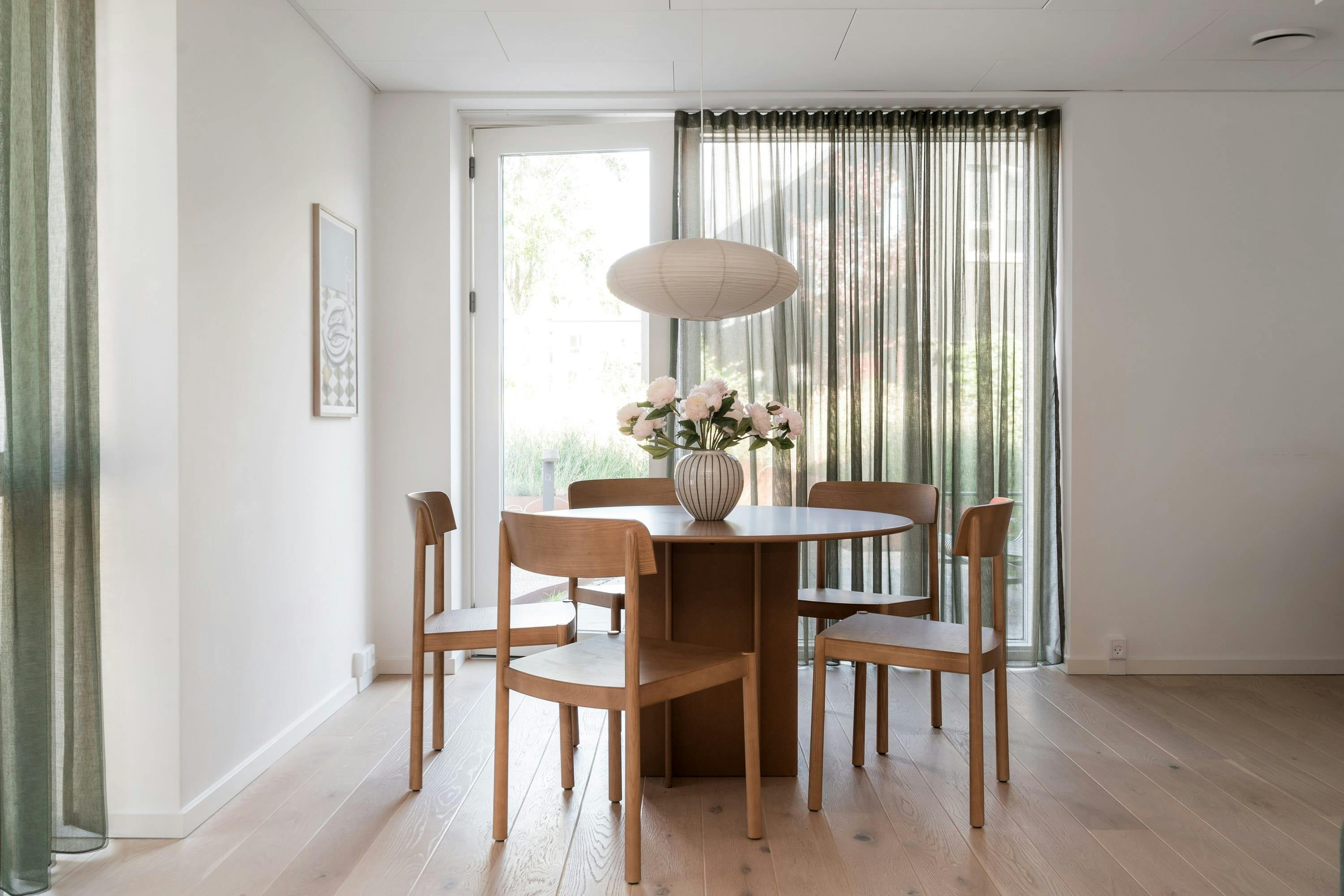 House Kastrup Amager: Contemporary 2-Bedroom Townhouse Rental with Beach Access, Amager Strand
