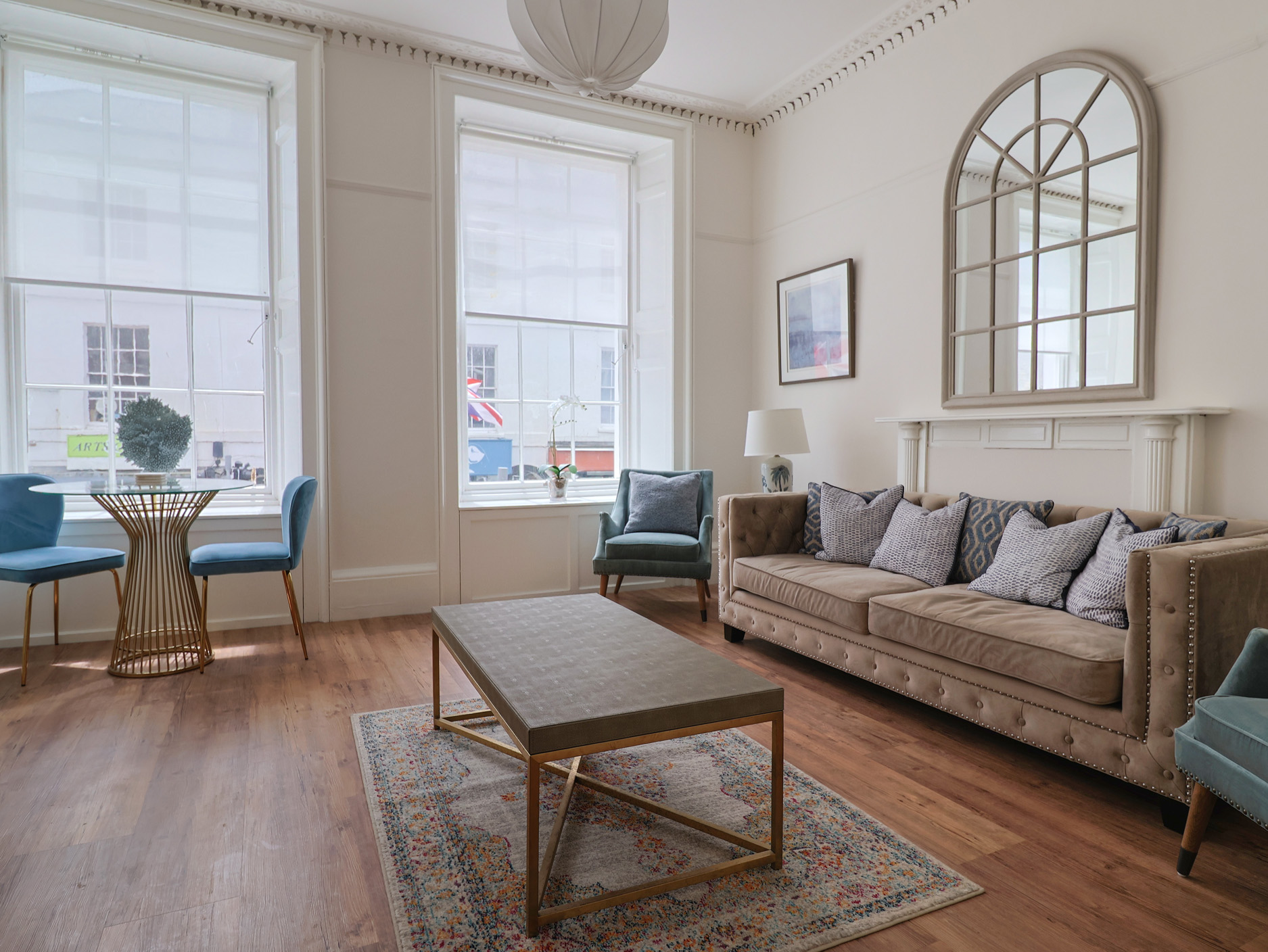 House Gregale Monmouth Lyme Regis: Luxury 1-Bedroom Townhouse Rental with Shared Garden in Lyme Regis