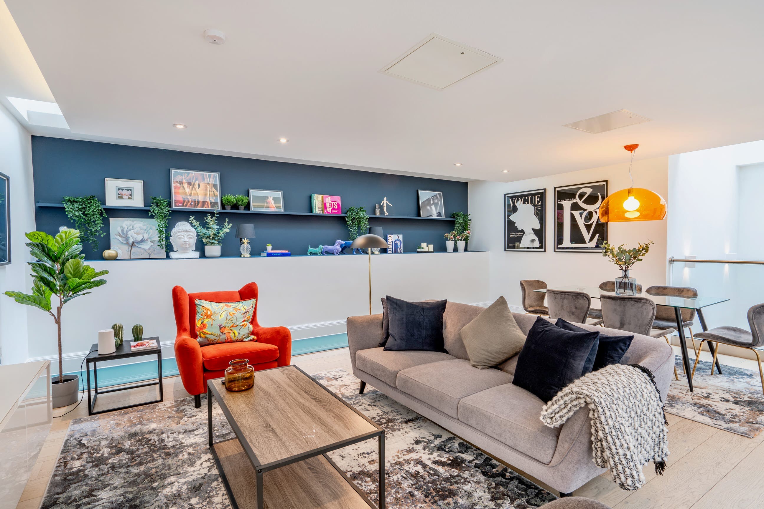 House Boreas Gray’s Inn Holborn: Luxury 3-Bedroom Apartment with Atrium Garden, Holborn
