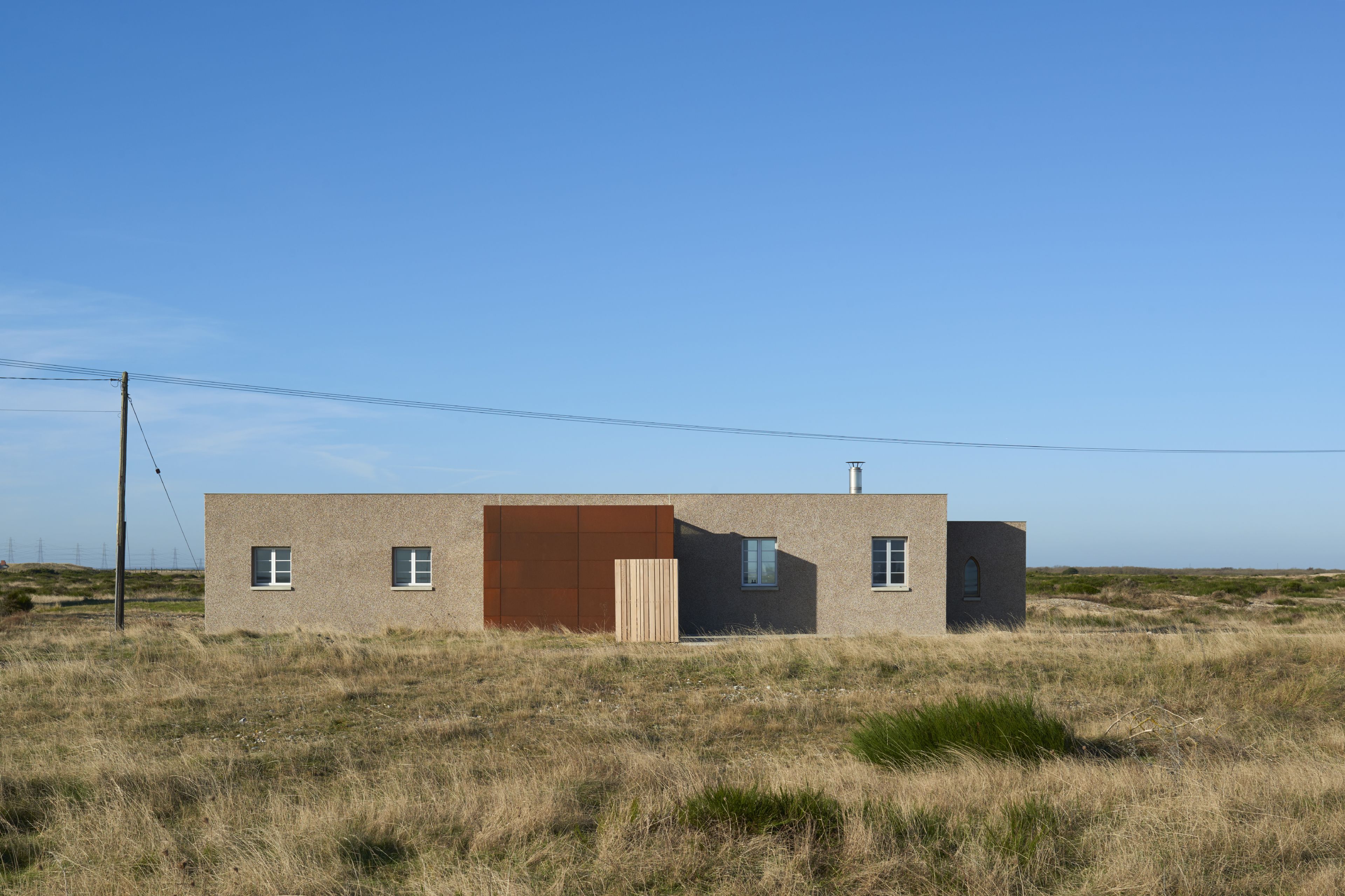 House Gloaming Lydd Dungeness: Charming 2-Bedroom Holiday House with Seaview and Beachfront, Dungeness