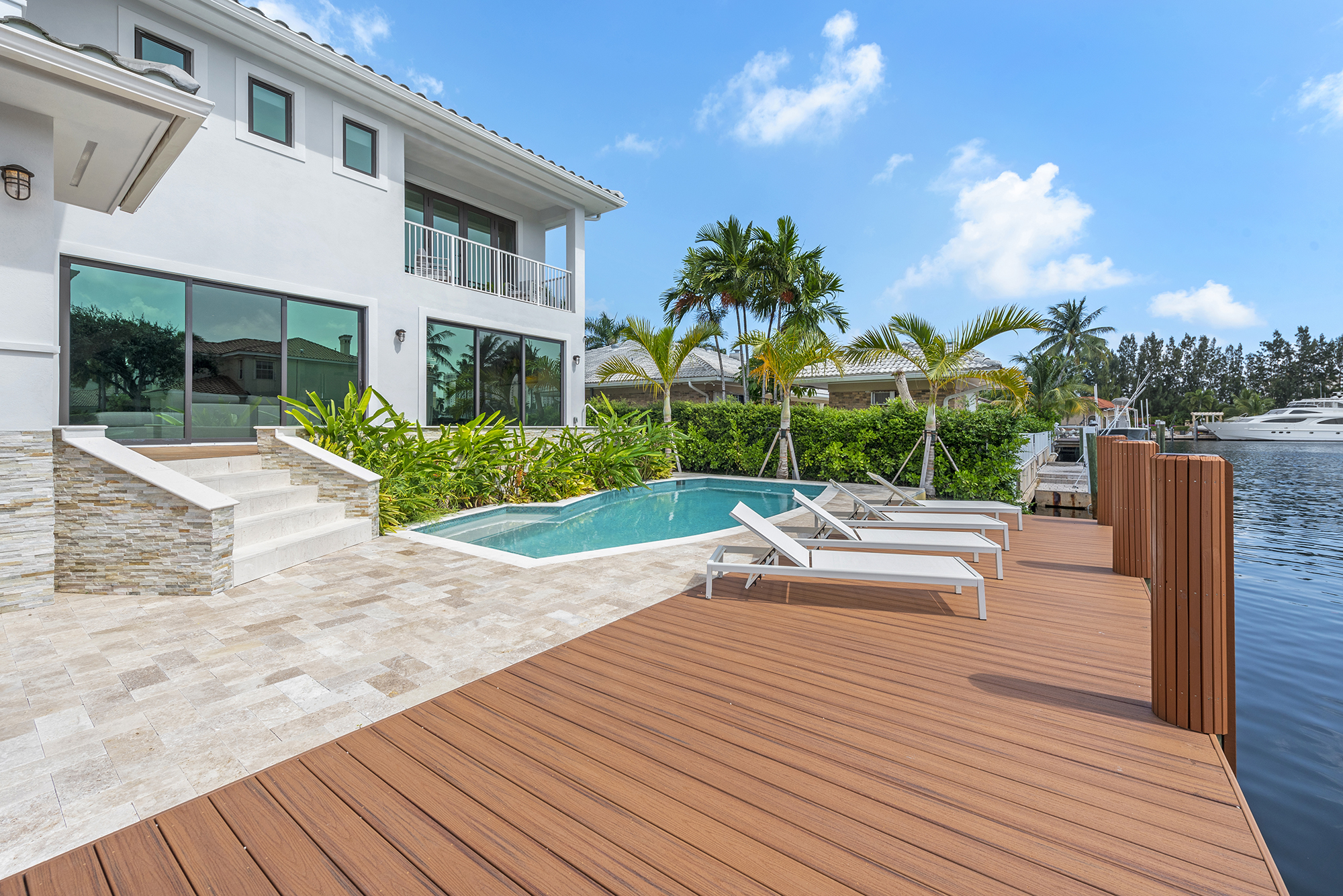 Villa Levante Beachwood Hollywood: Luxury 5-Bedroom Apartment with Seaview and Pool, Hollywood