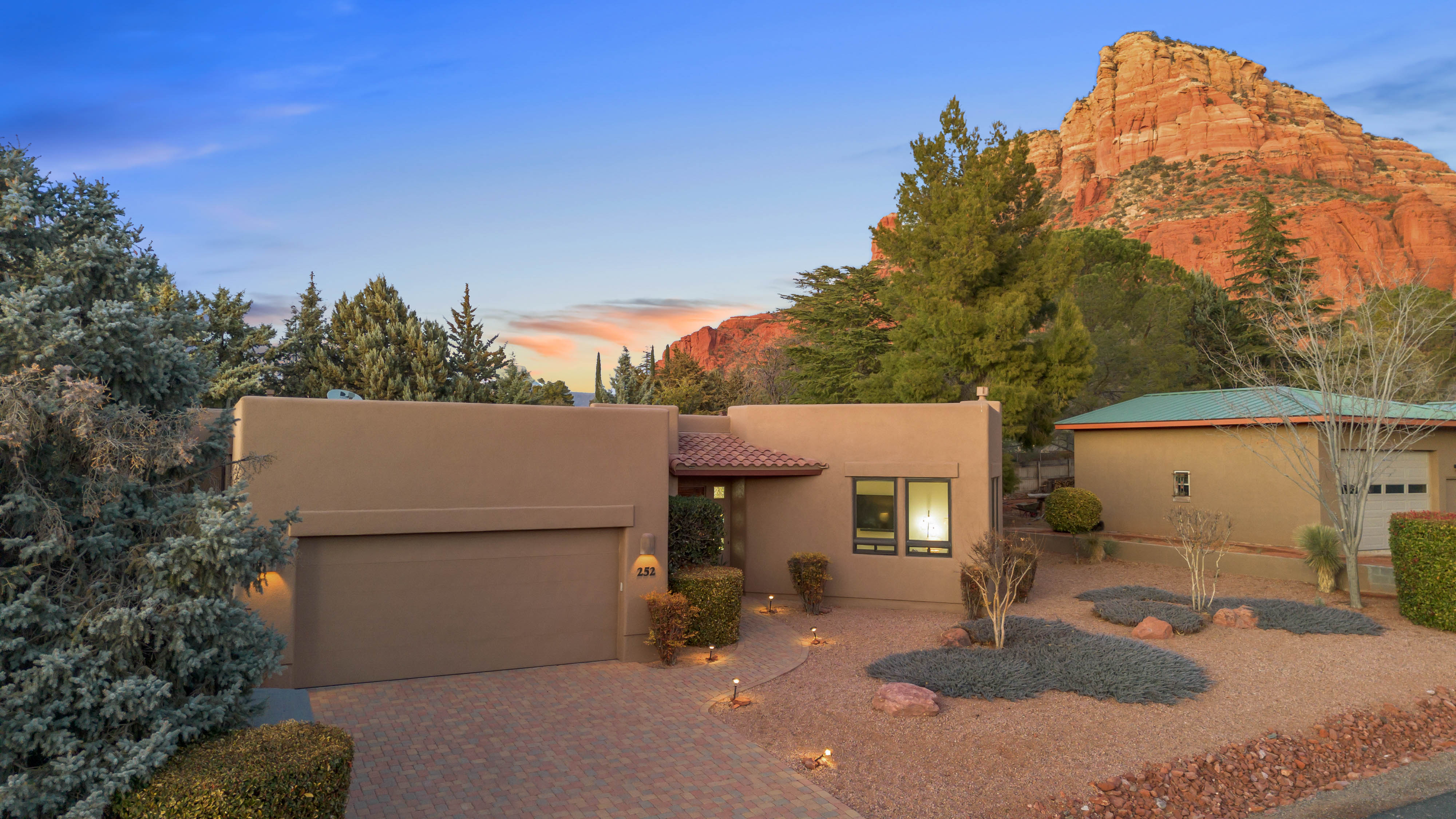 Villa Aurore BellRock Sedona: Luxury 3-Bedroom Villa with Scenic Views, Sedona