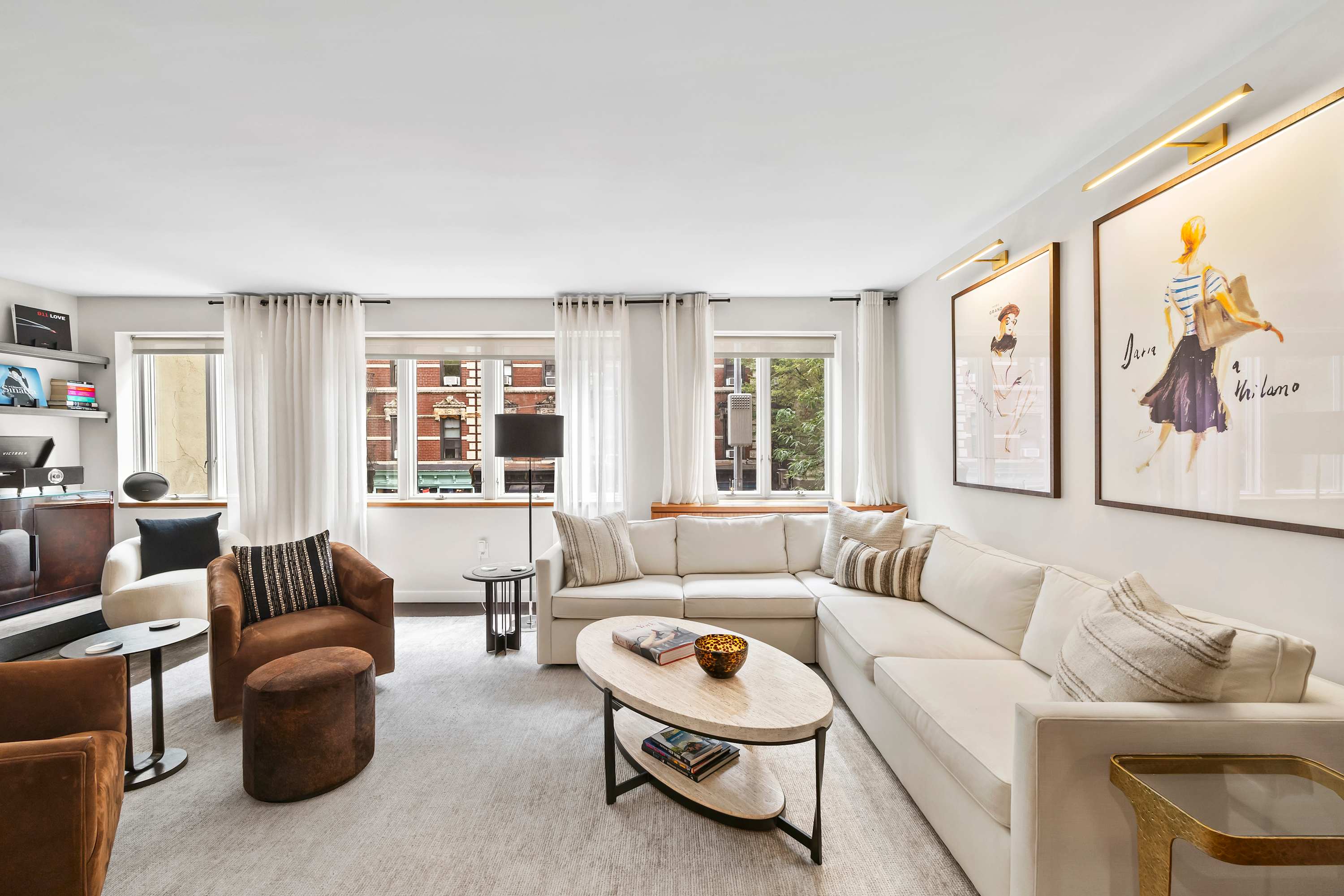 Villa Boreas Lispenard SoHo: Elegant 2-Bedroom Luxury Apartment with City Views, SoHo