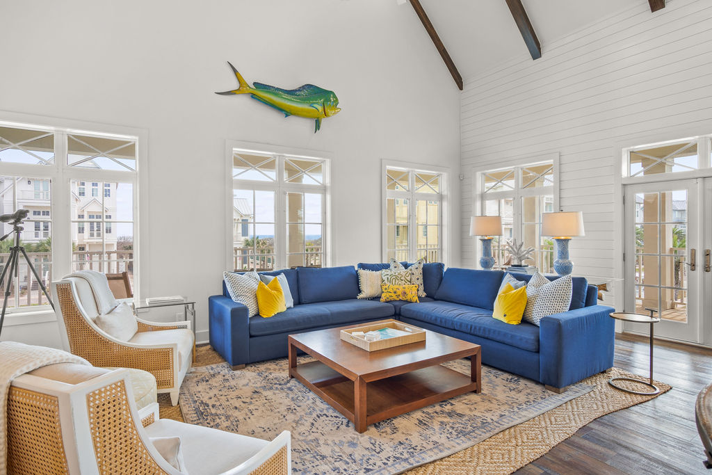 House Mustang Padre: 5-Bedroom Luxury Villa with Beach Access, Nueces County