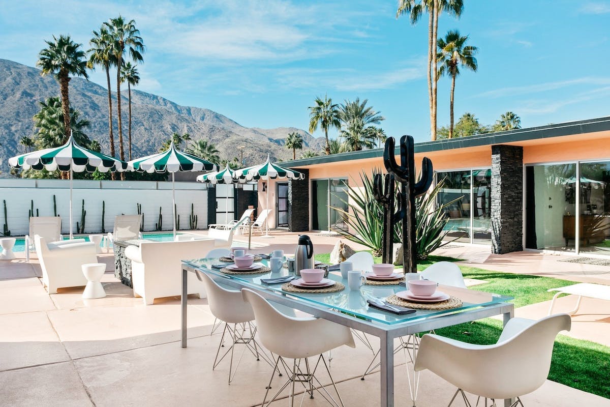 Villa Gloaming Tachevah Cathedral City: Luxury 9-Bedroom House with Pool and Hot Tub, Palm Springs