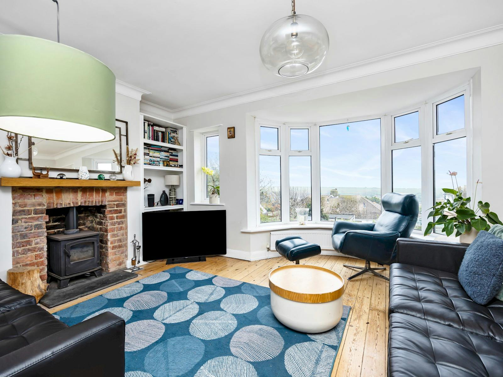 House Ovingdean Saltdean: Luxury 4-Bedroom Villa with Seaviews and Family-Friendly Comfort, Brighton
