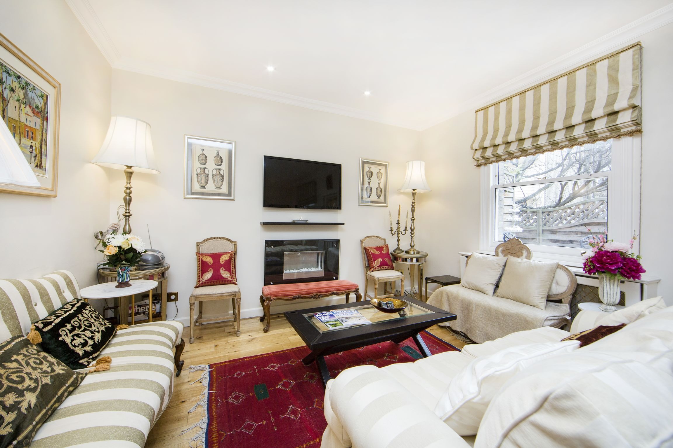 House Boreas Ladbroke Grove Notting Hill: Elegant 2-Bedroom Apartment with Terrace, Notting Hill