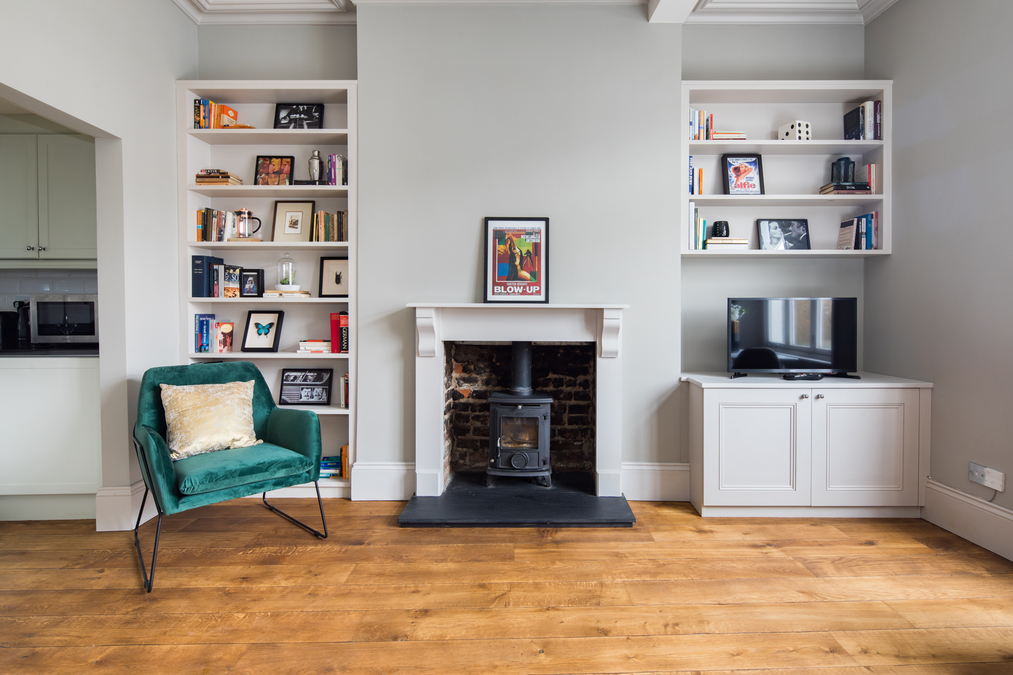House Helm Fitzroy Square Primrose Hill: Charming 2-Bedroom Family-Friendly Apartment Rental in Primrose Hill, London