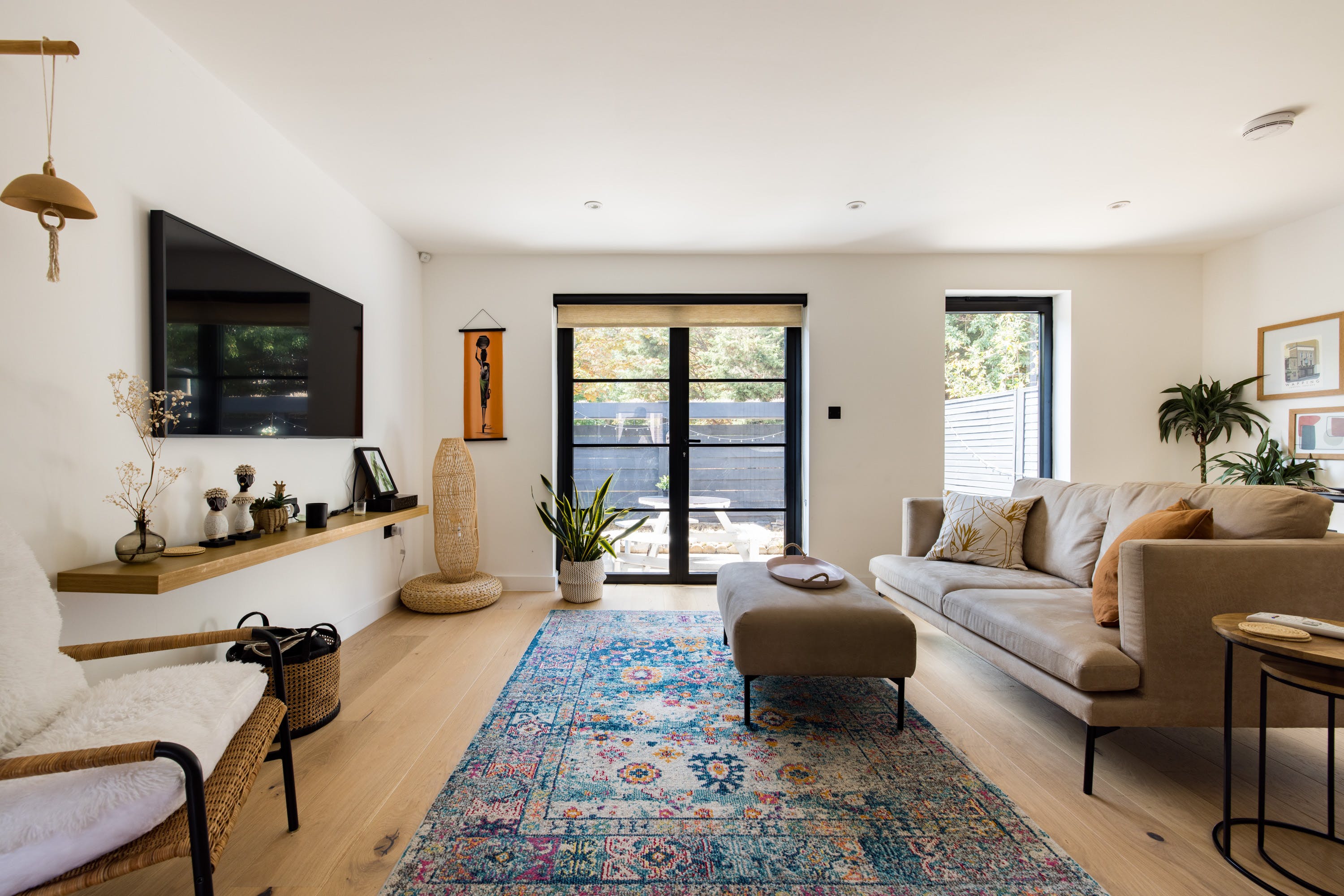 House Rotherhithe Wapping: Stylish 2-Bedroom Apartment with Air-Con and BBQ, Wapping London
