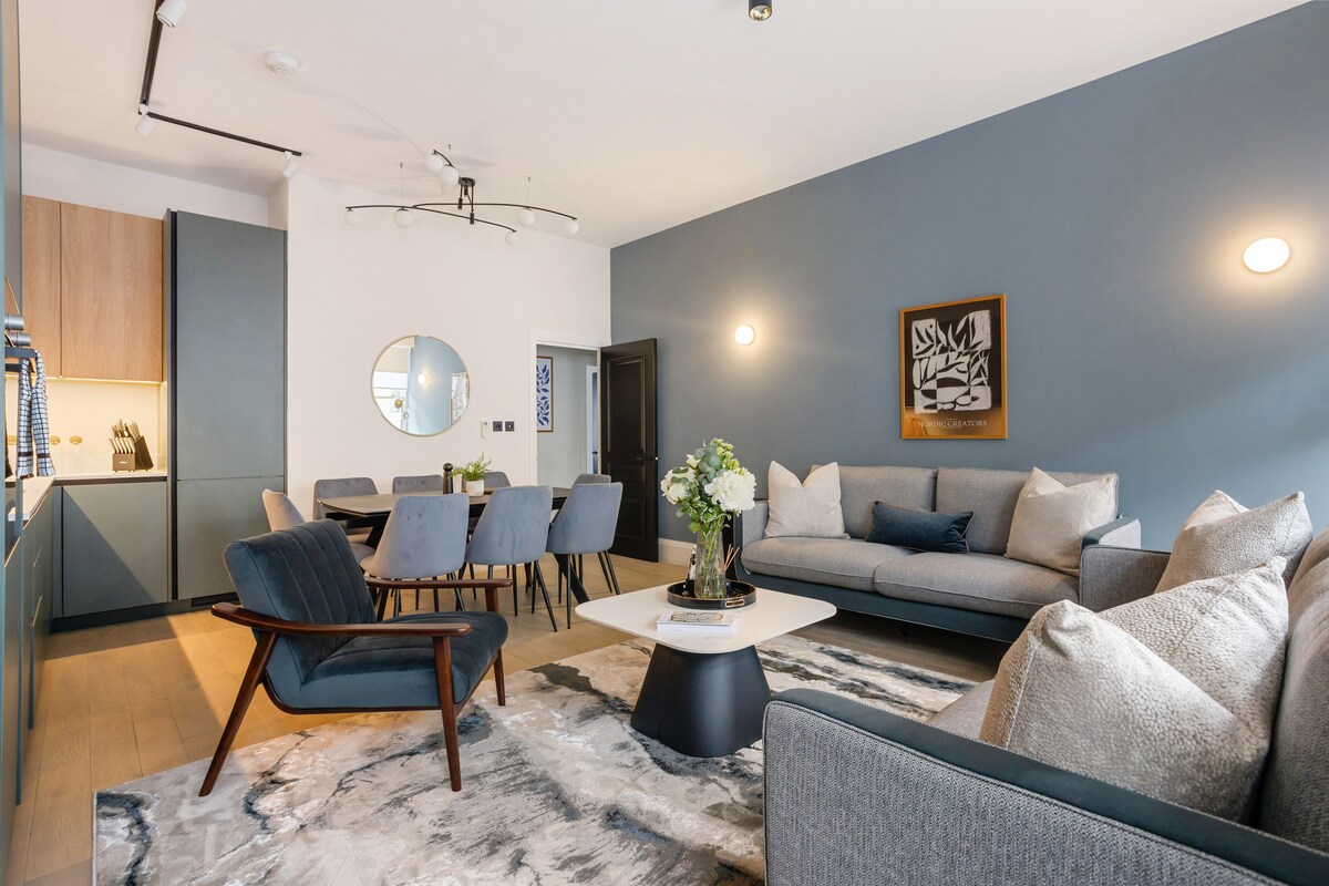 House Rowan Coram Bloomsbury: Luxury 3-Bedroom Apartment with Air-Con, Bloomsbury