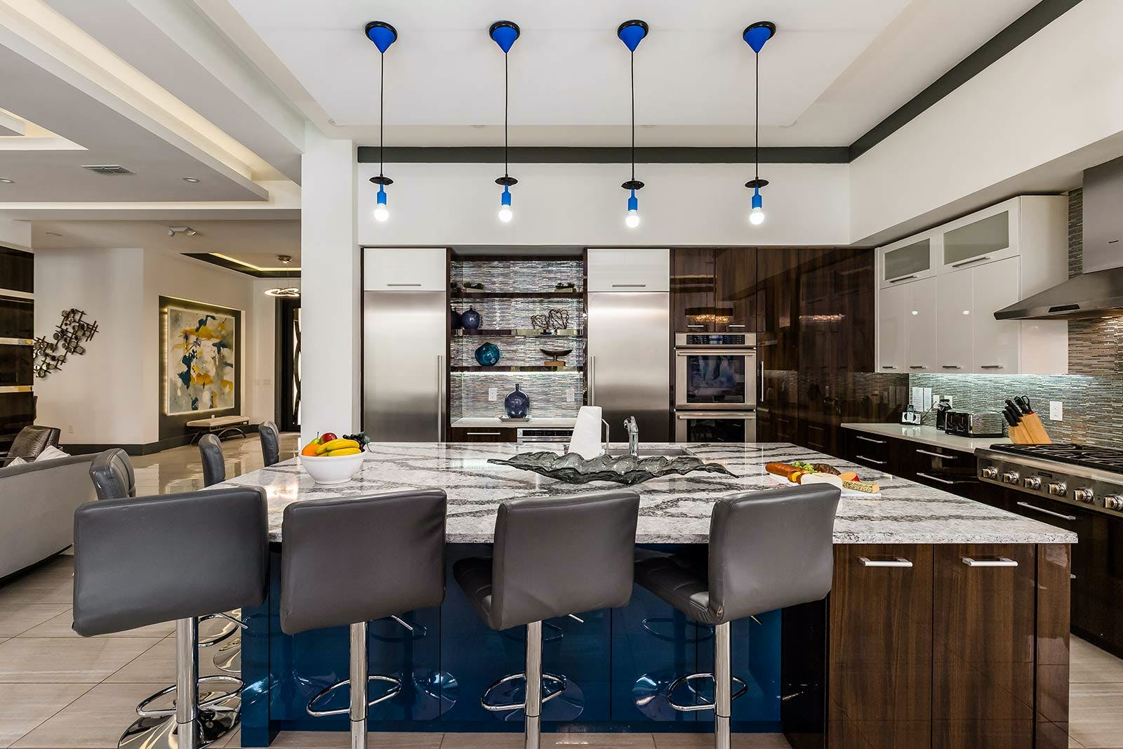 Villa Carmesí Lake Butler Florida: 10-Bedroom Luxury Apartment with Pool and Gym, Osceola County