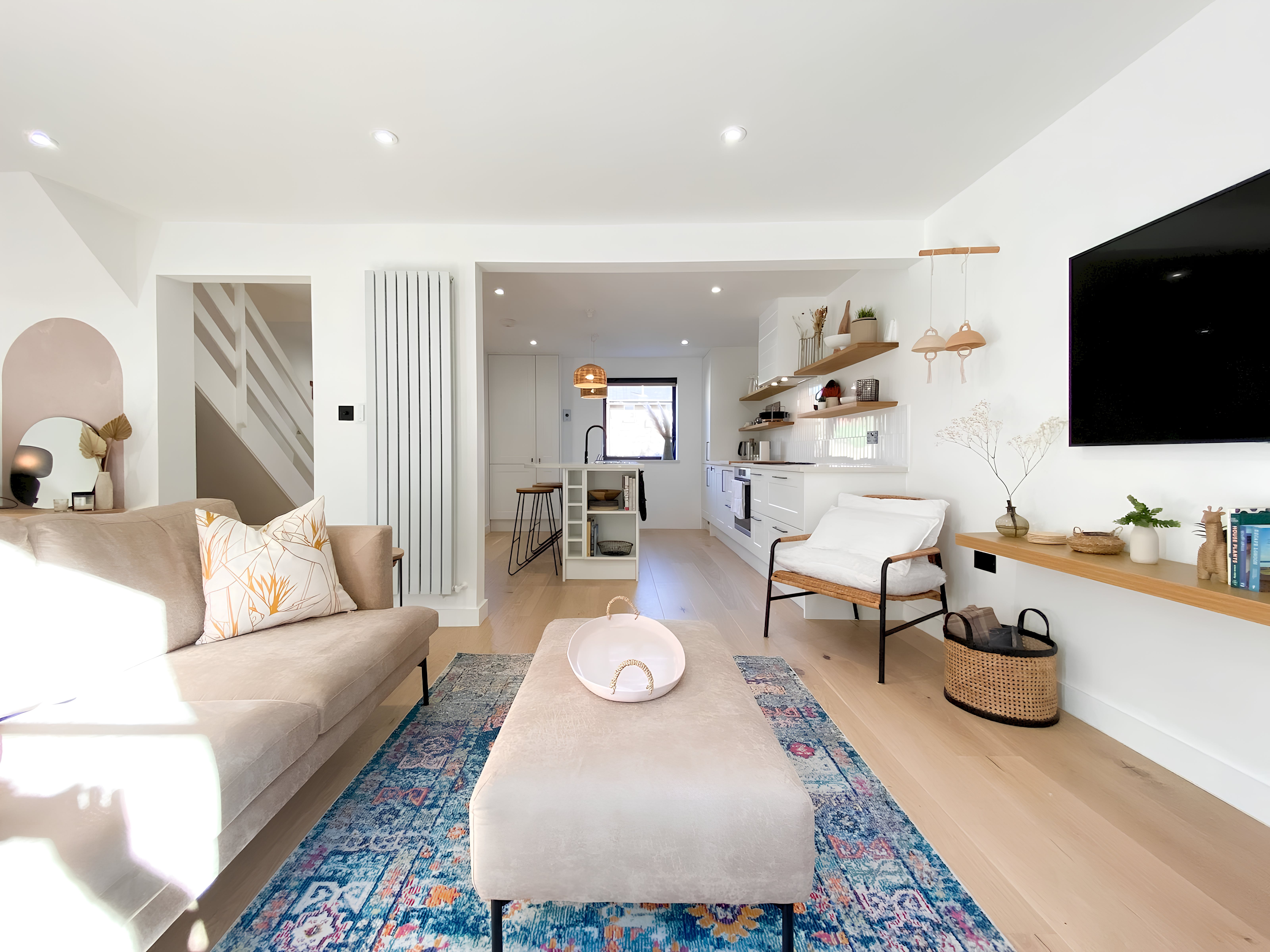 House Helm Ratcliff Wapping: Luxury 2-Bedroom Apartment with Private Garden, Wapping, London