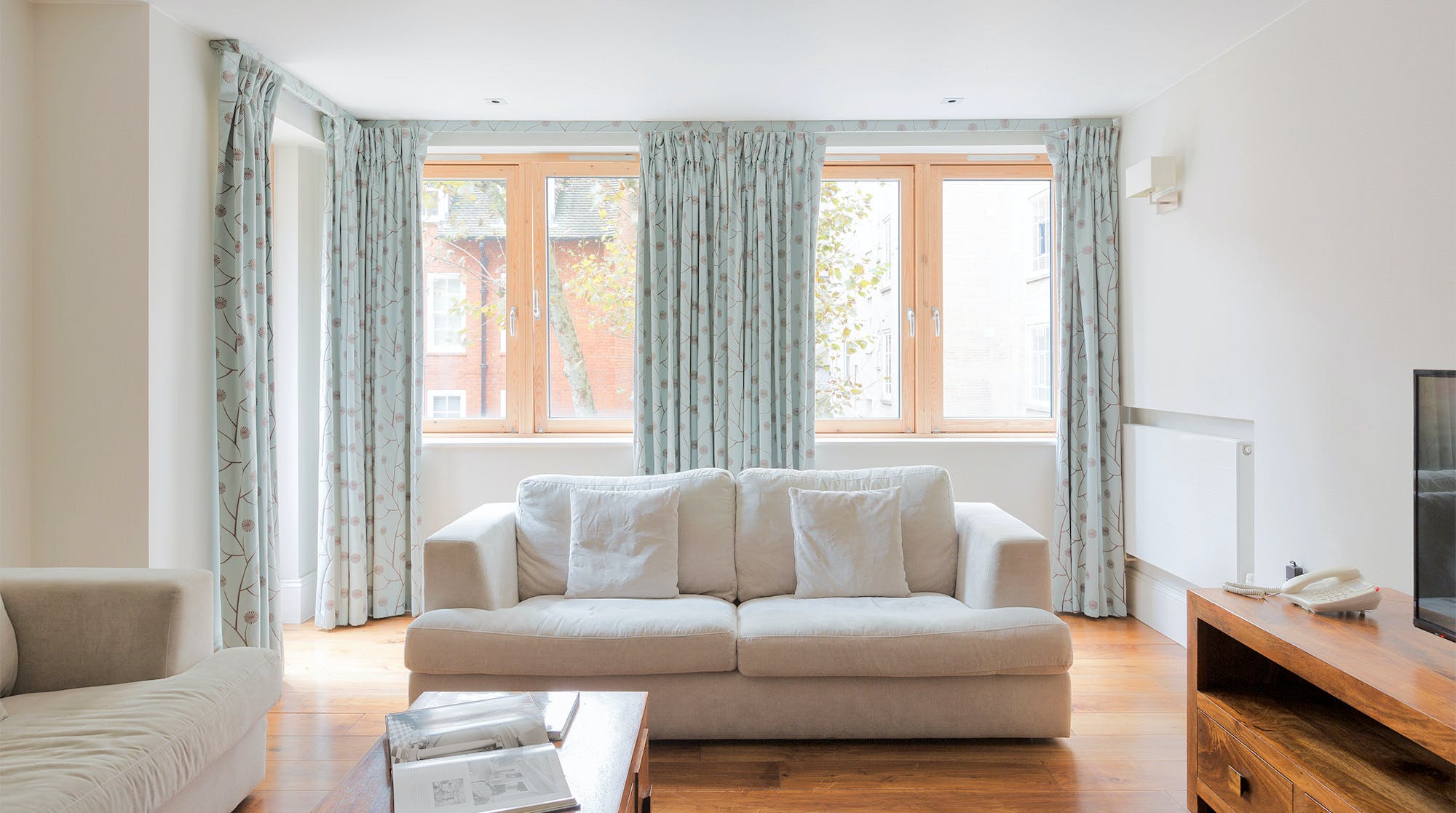 House Lysias Coram Bloomsbury: Elegant 3-Bedroom Apartment with Terrace, Bloomsbury