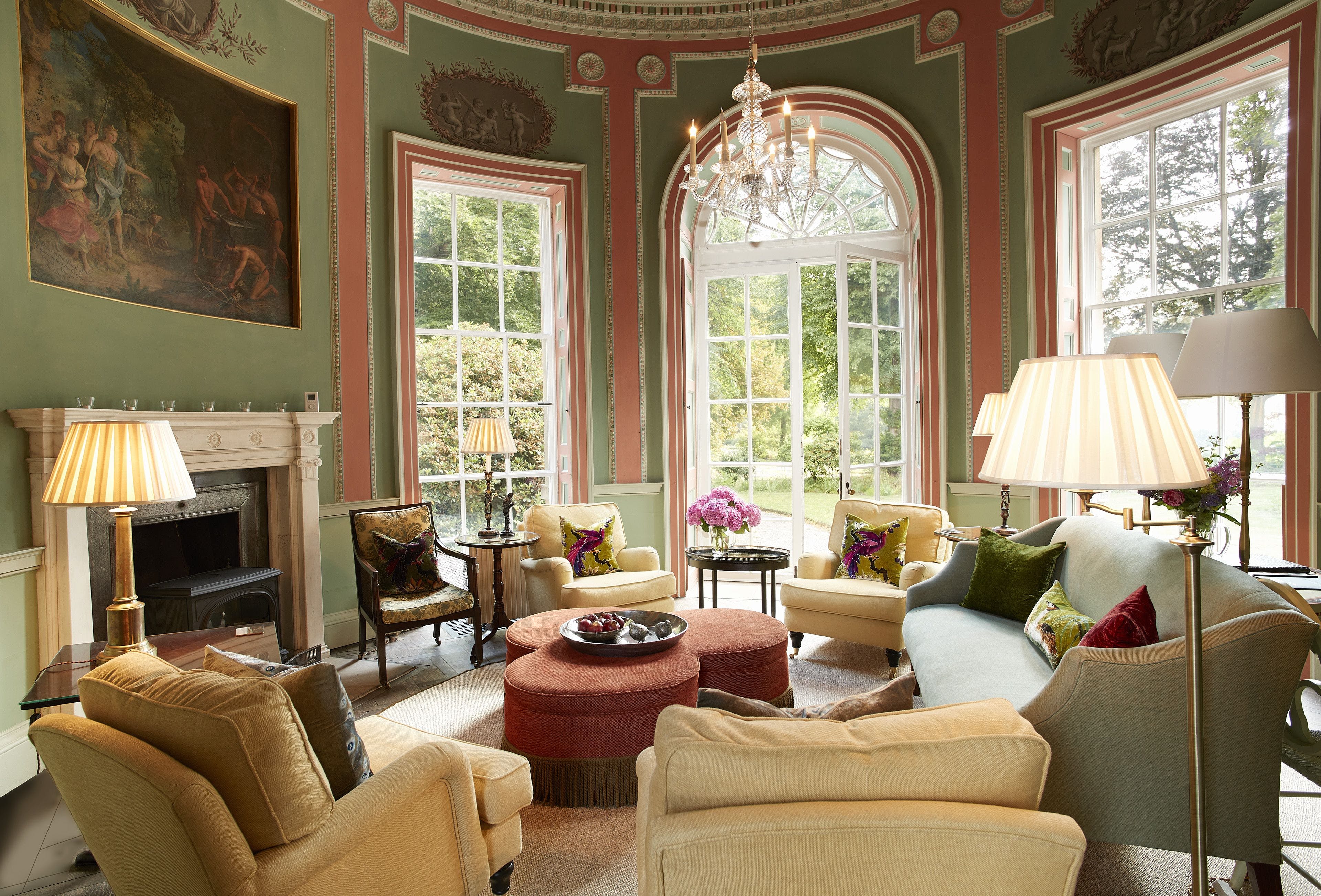House Trentham Staffordshire: 3-Bedroom Family-Friendly Apartment Rental with Estate Grounds, Staffordshire