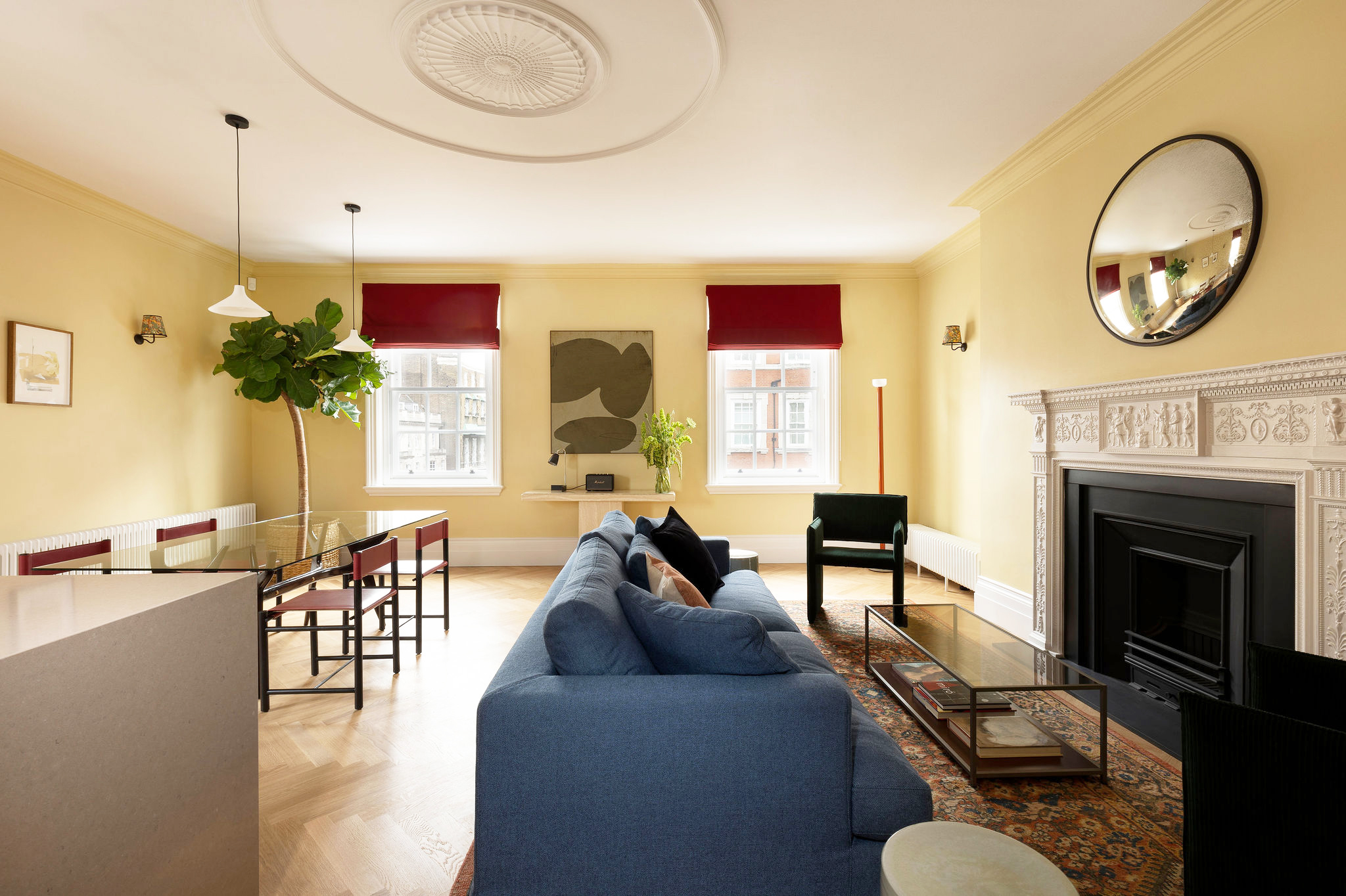 House Helm Cavendish Marylebone: Luxury 2-Bedroom Apartment with Historical Charm, Marylebone