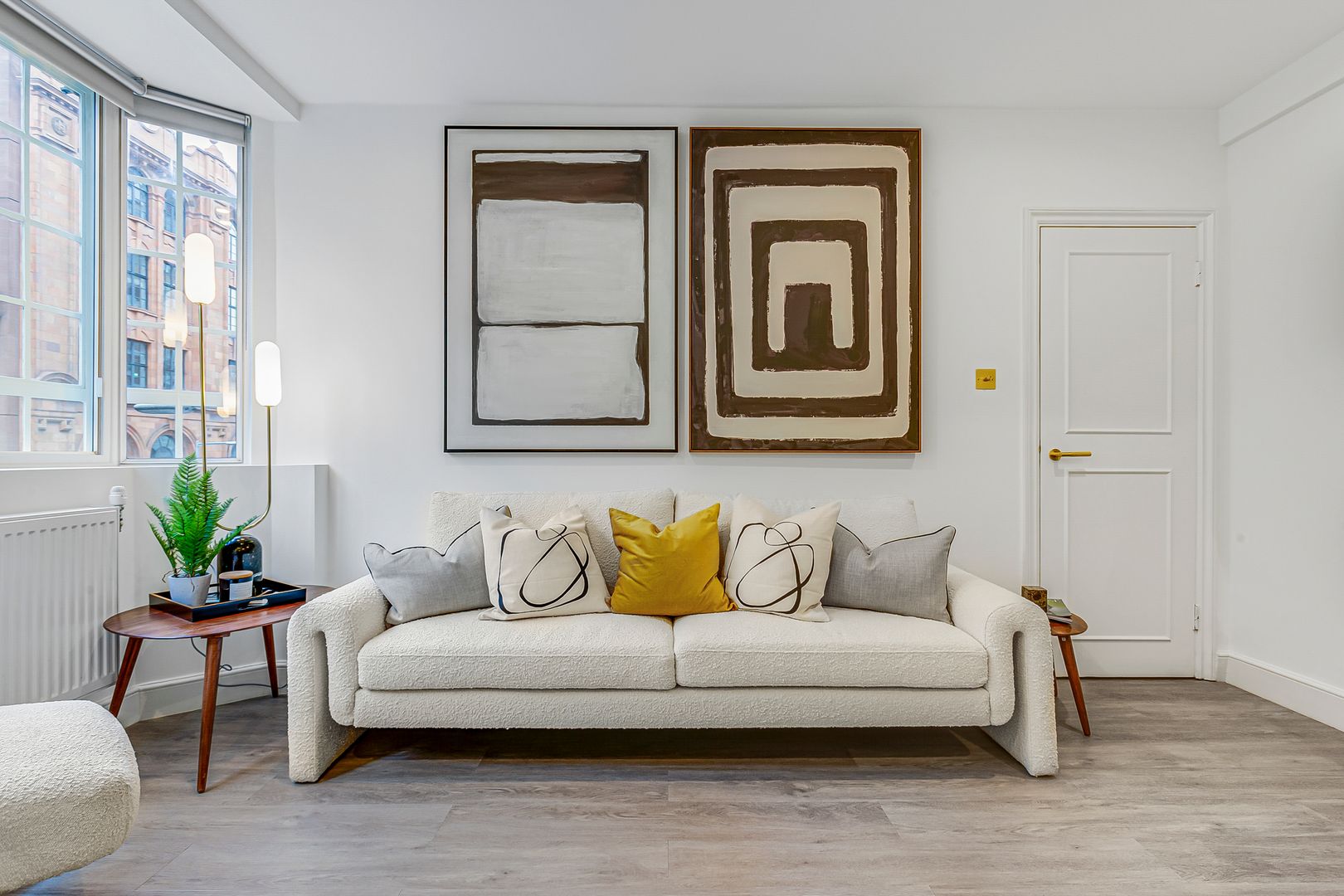 House Vesper Carlyle Square Chelsea: Luxury 2-Bedroom Apartment with Family-Friendly Features, Chelsea