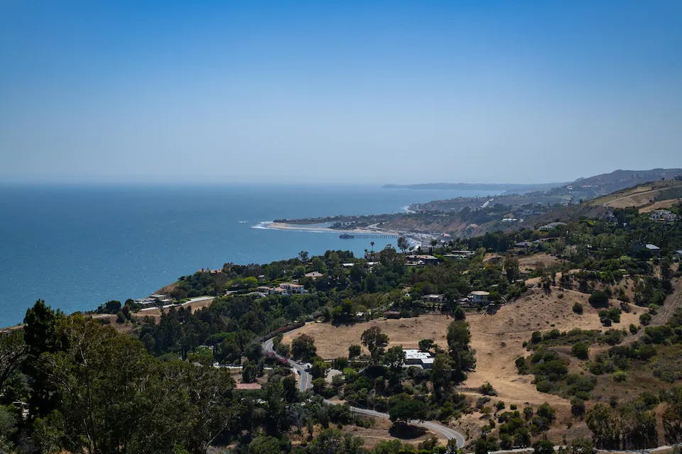 Villa Suão Latigo Creek Inland Malibu: Luxury 3-Bedroom Apartment with Seaview, Inland Malibu