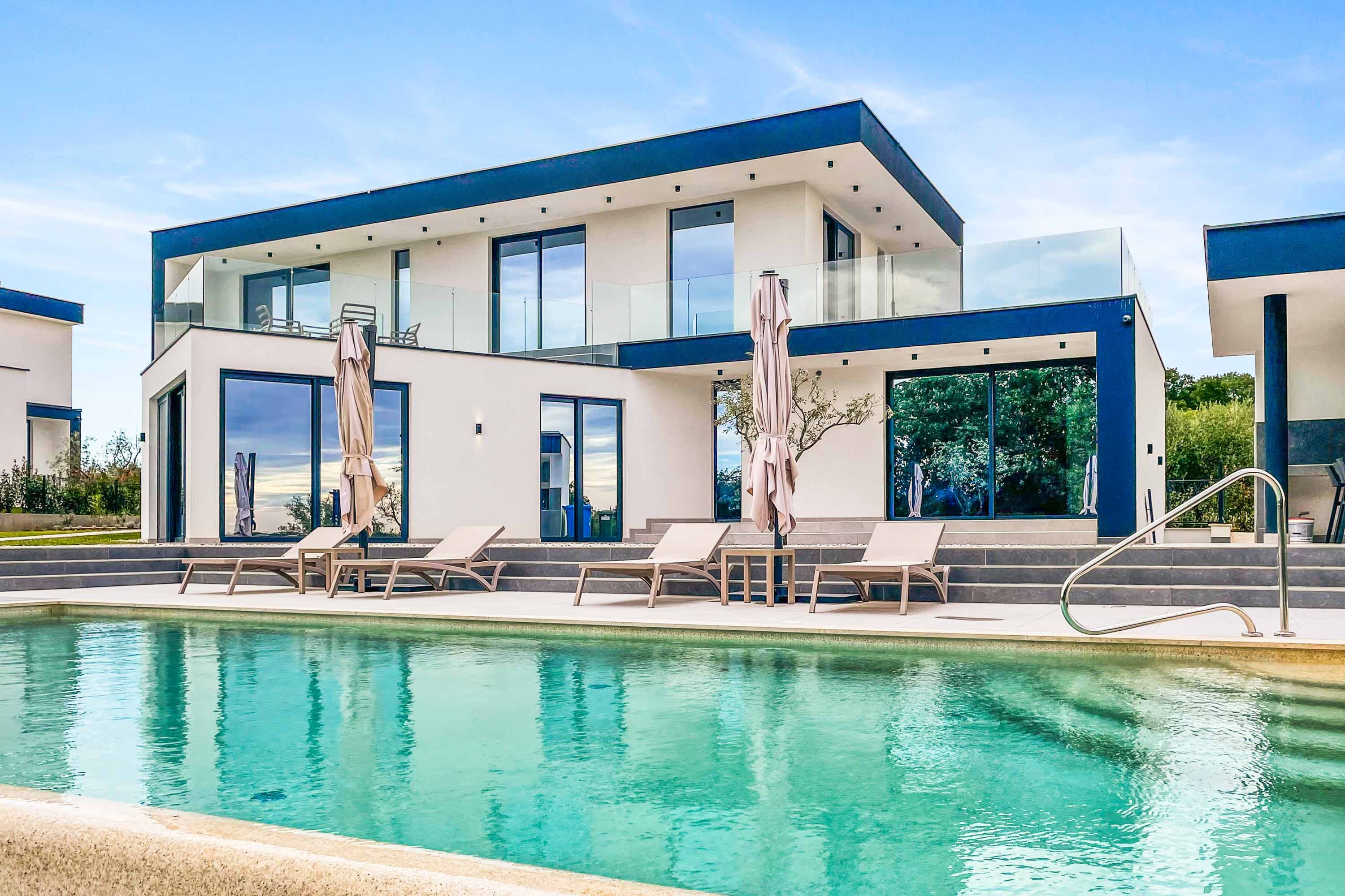 Kuća Bura Porec: Luxury 4-Bedroom Apartment with Seaviews and Sauna, Istria