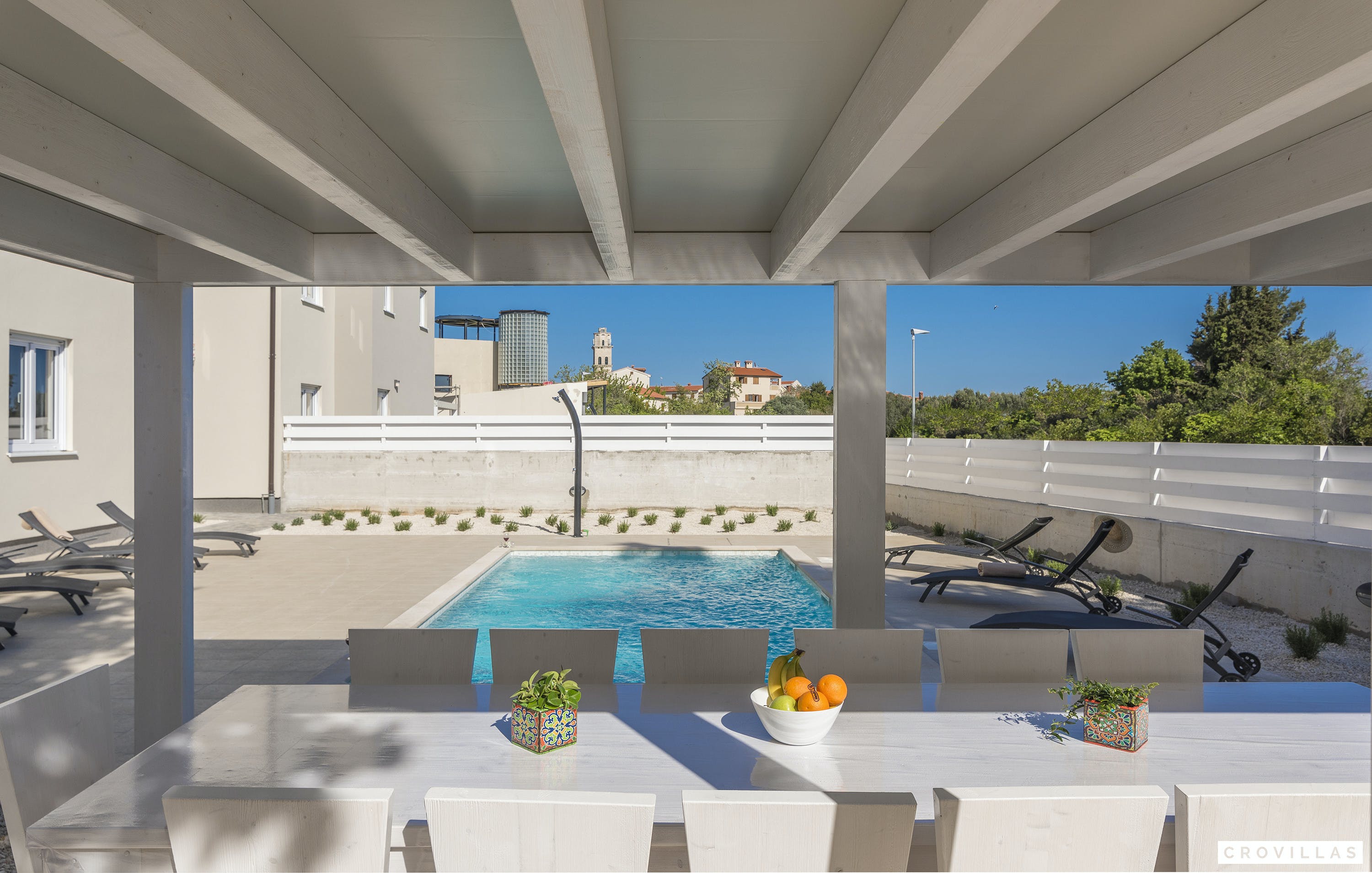 Kuća Chrysos Premantura Istria: Spacious 7-Bedroom Apartment with Pool and Sauna, Istria