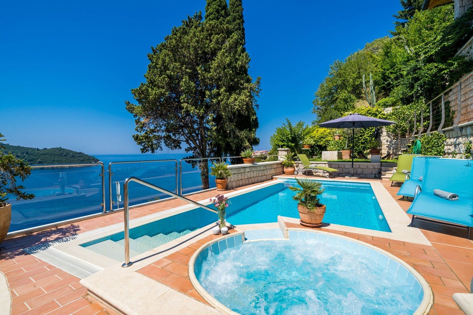 Kuća Safira Sustjepan Dubrovnik: Spacious 6-Bedroom Luxury Apartment with Seaview and Pool, Dubrovnik