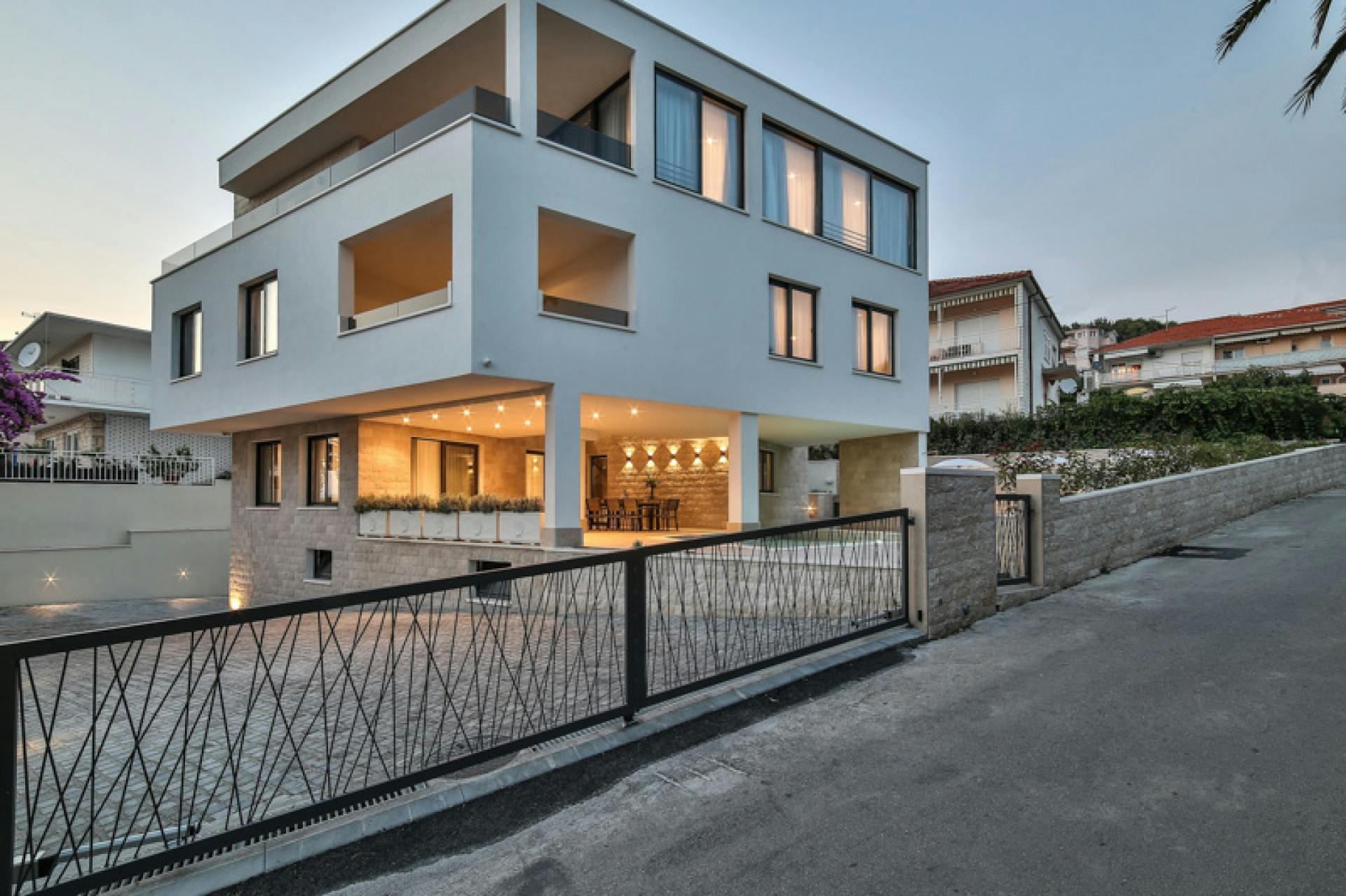 Kuća Alba Bene Split: Luxurious 7-Bedroom Apartment with Sea Views and Pool, Split
