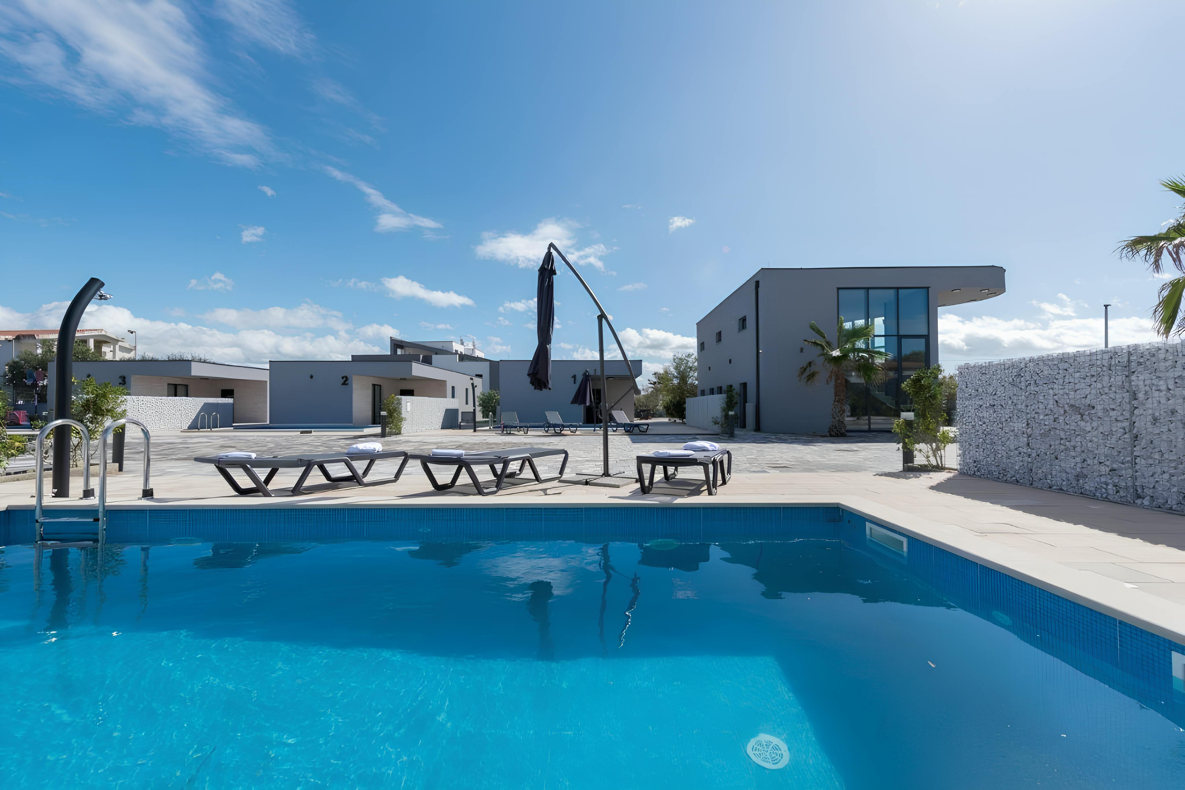 Kuća Škopin Zadar: Luxury 2-Bedroom Apartment with Private Pool and Sauna, Zadar