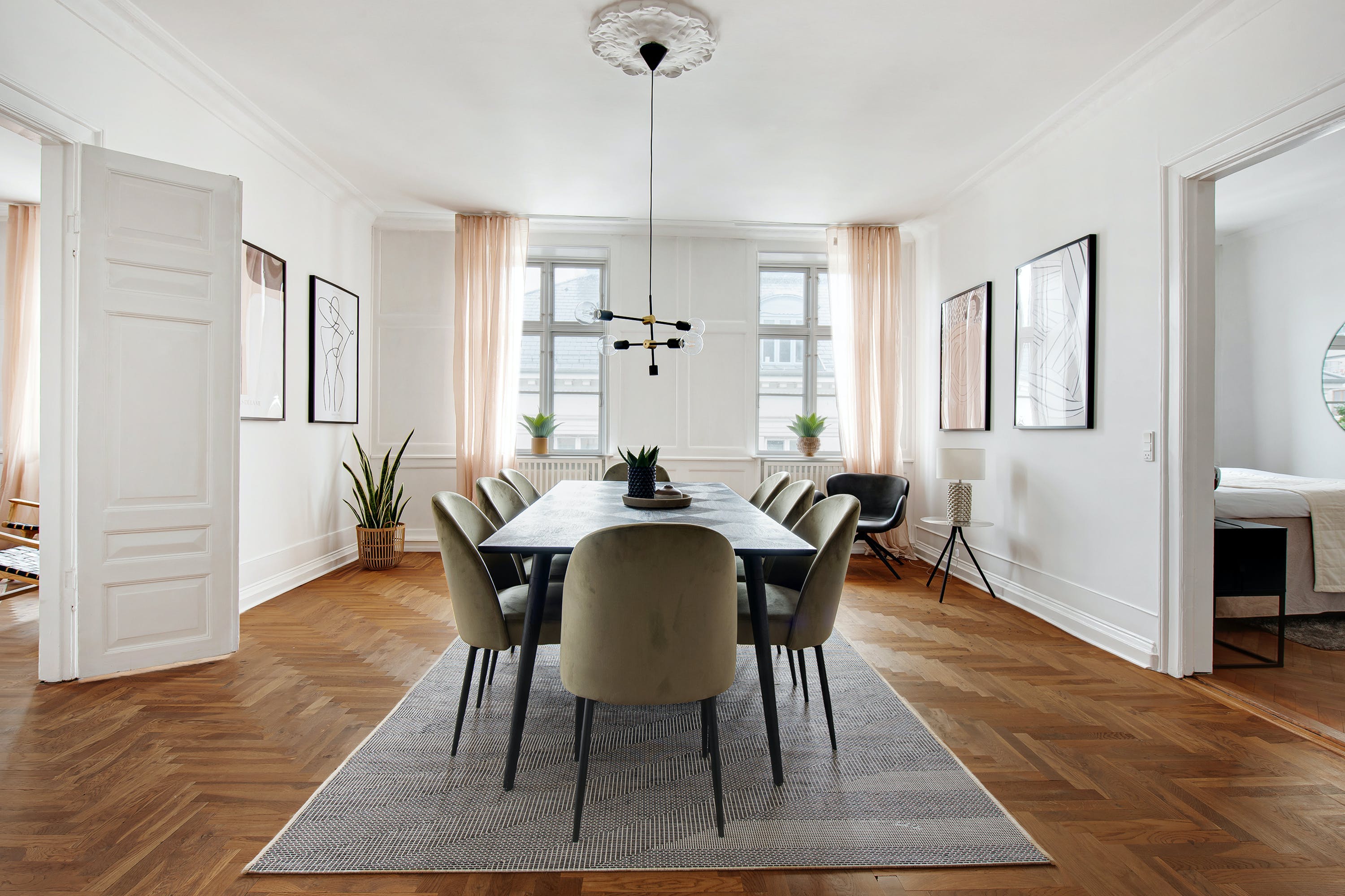 Villa Safran Kastellet Nyhavn: Spacious 6-Bedroom Luxury Apartment with Seaview, Copenhagen