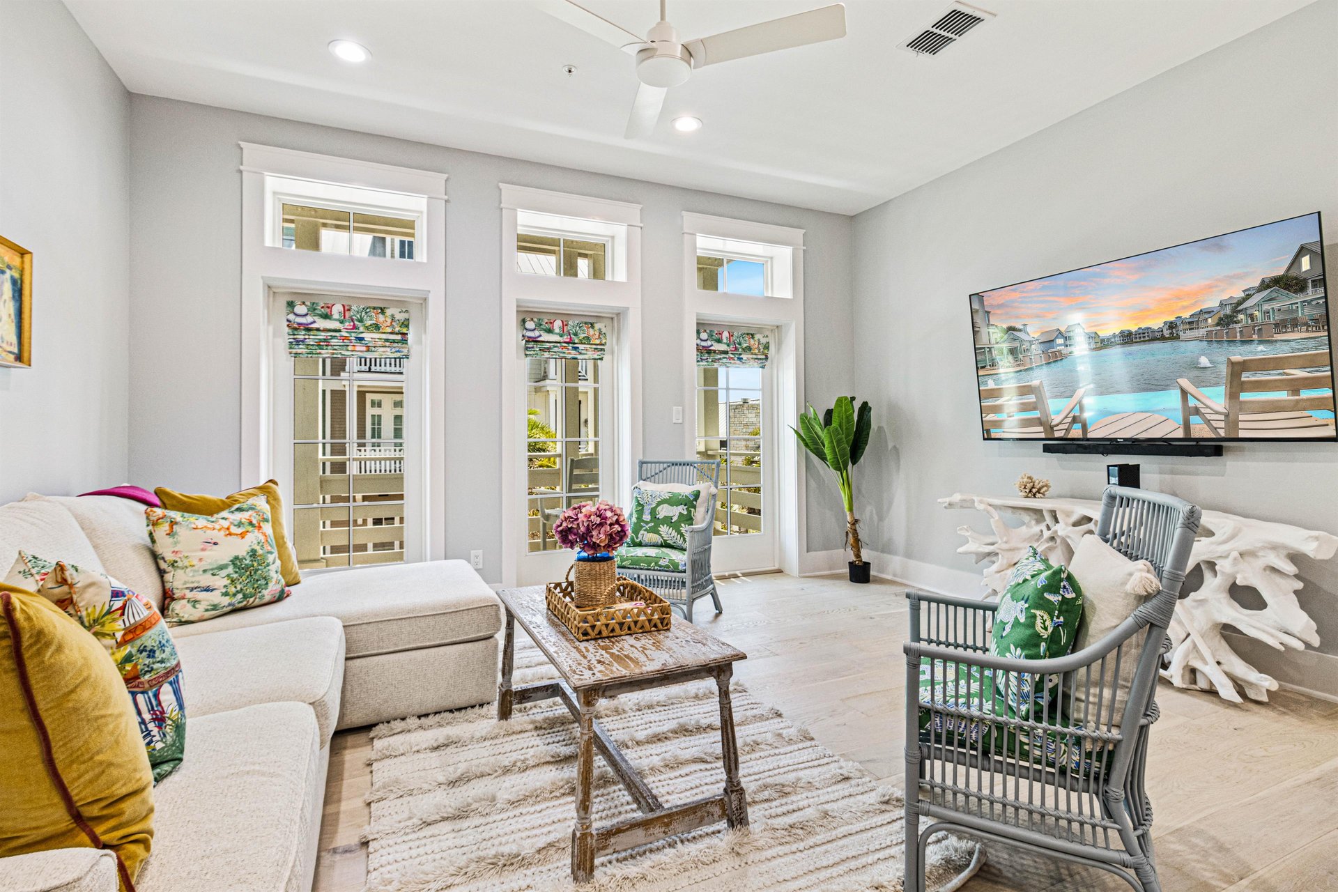 Villa Gregale Packery Texas: Chic 1-Bedroom Apartment with Seaview and Pool Access, Nueces County