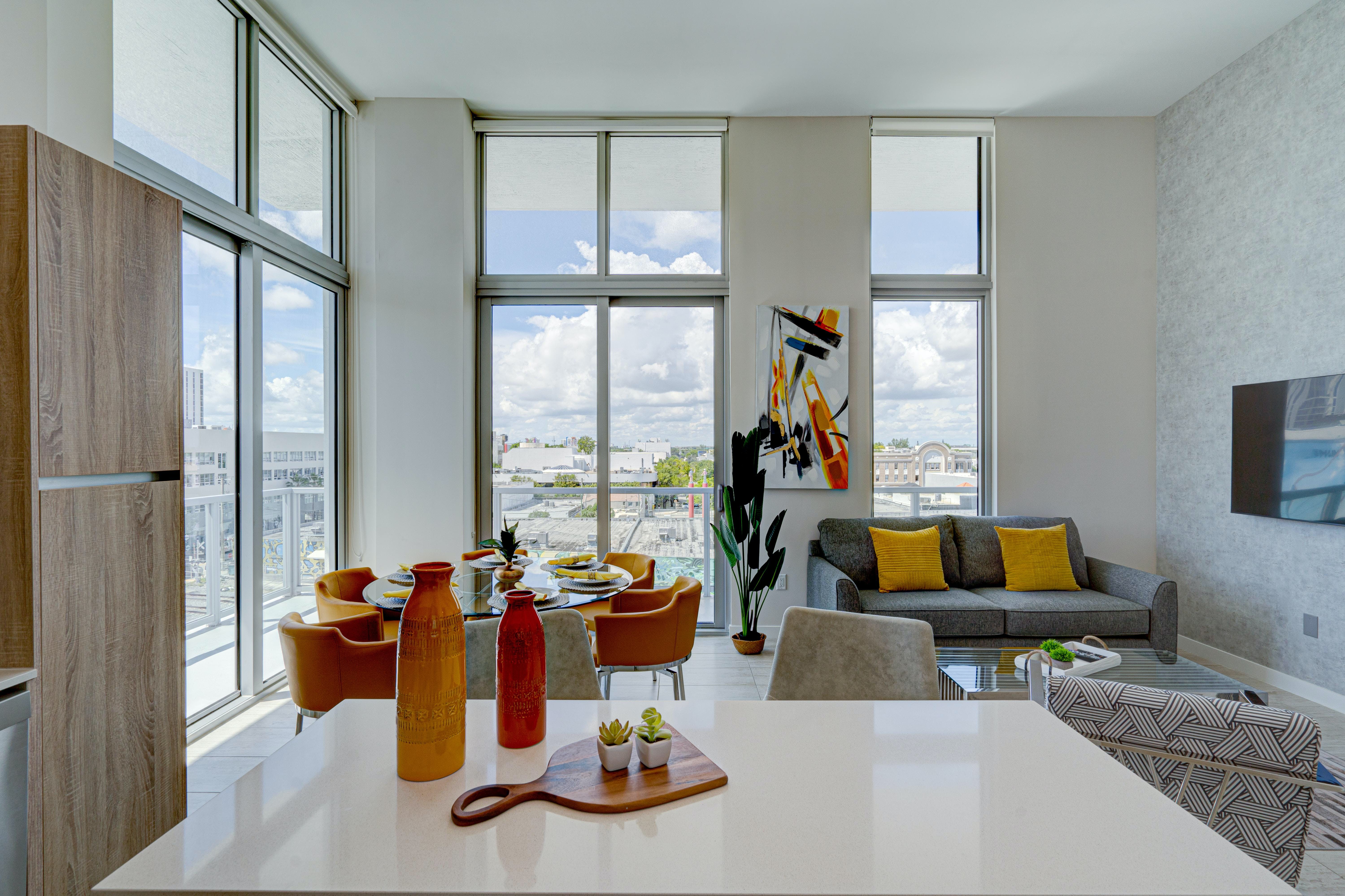 Manor Brickell Miami: Luxury 2-Bedroom Apartment with Pool and Seaview, Downtown Miami