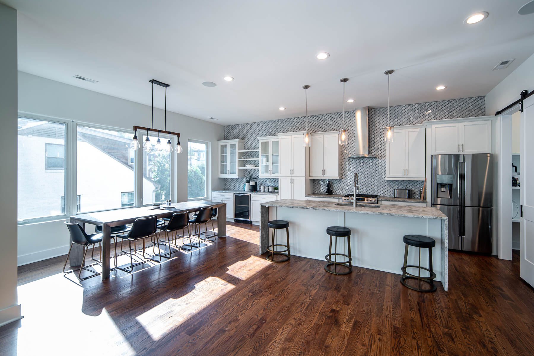 Manor Catawba Charlotte: Modern 3-Bedroom Townhouse with Hot Tub in Mecklenburg County