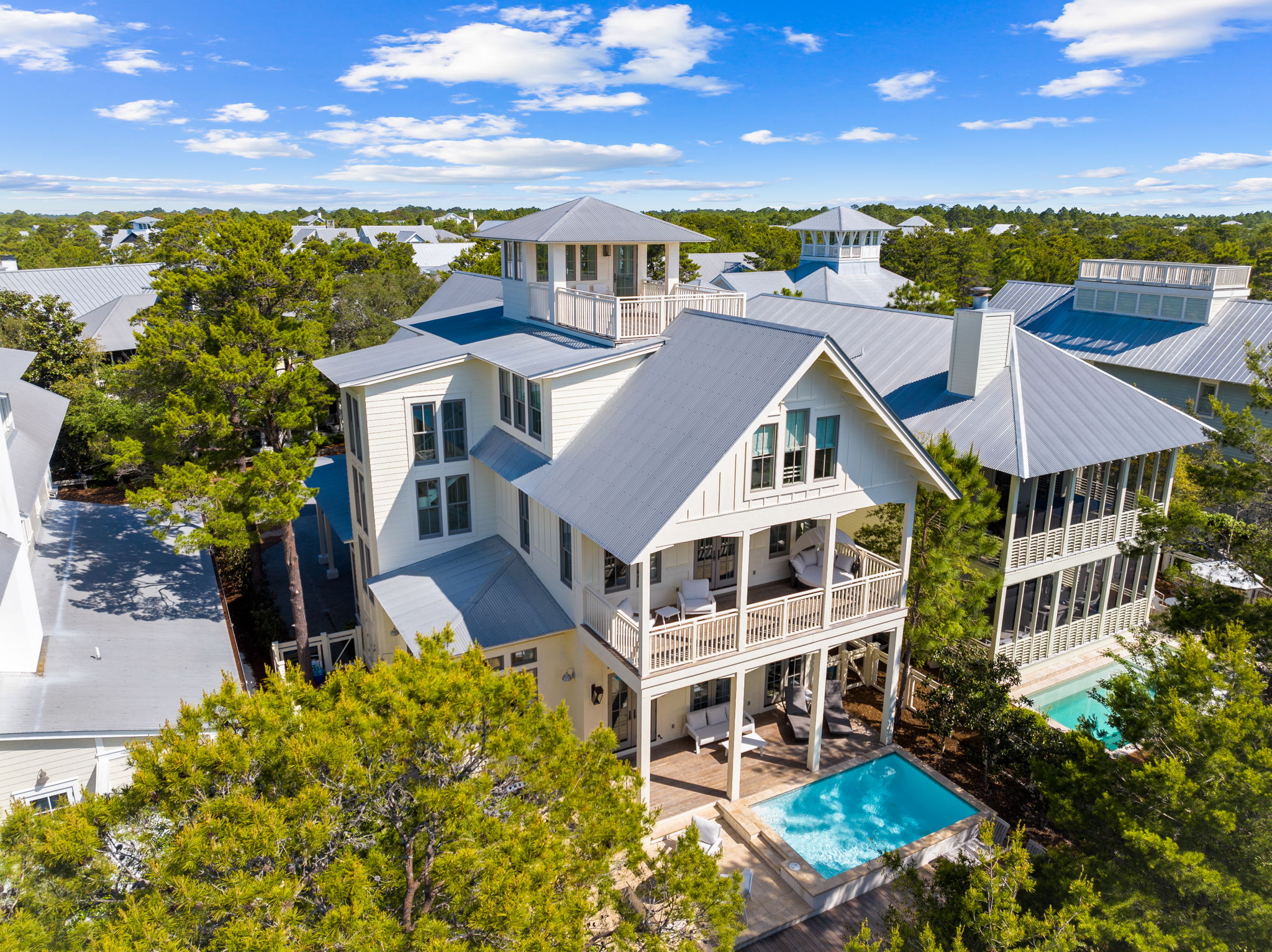 Villa Zephyros Canoe Alabama: Luxury 6-Bedroom Villa with Pool and Sea Views, Walton County