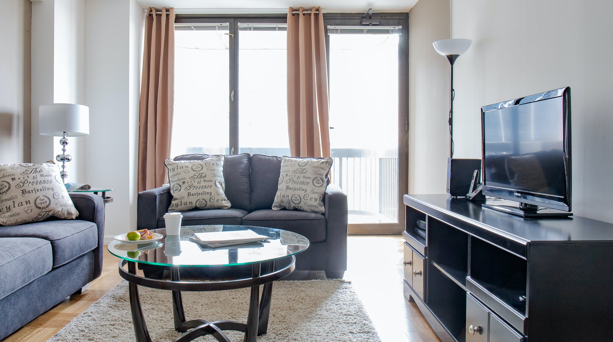 Manor Clinton Hell’s Kitchen: Stylish 1-Bedroom Apartment with Swimming Pool in Hell’s Kitchen, New York