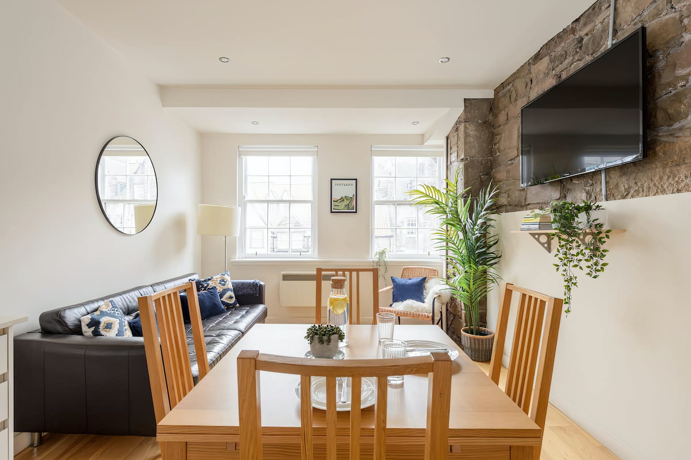 Manor Flodden Edinburgh: Charming 1-Bedroom Apartment with Seaviews, Apartment Rental Edinburgh Old Town