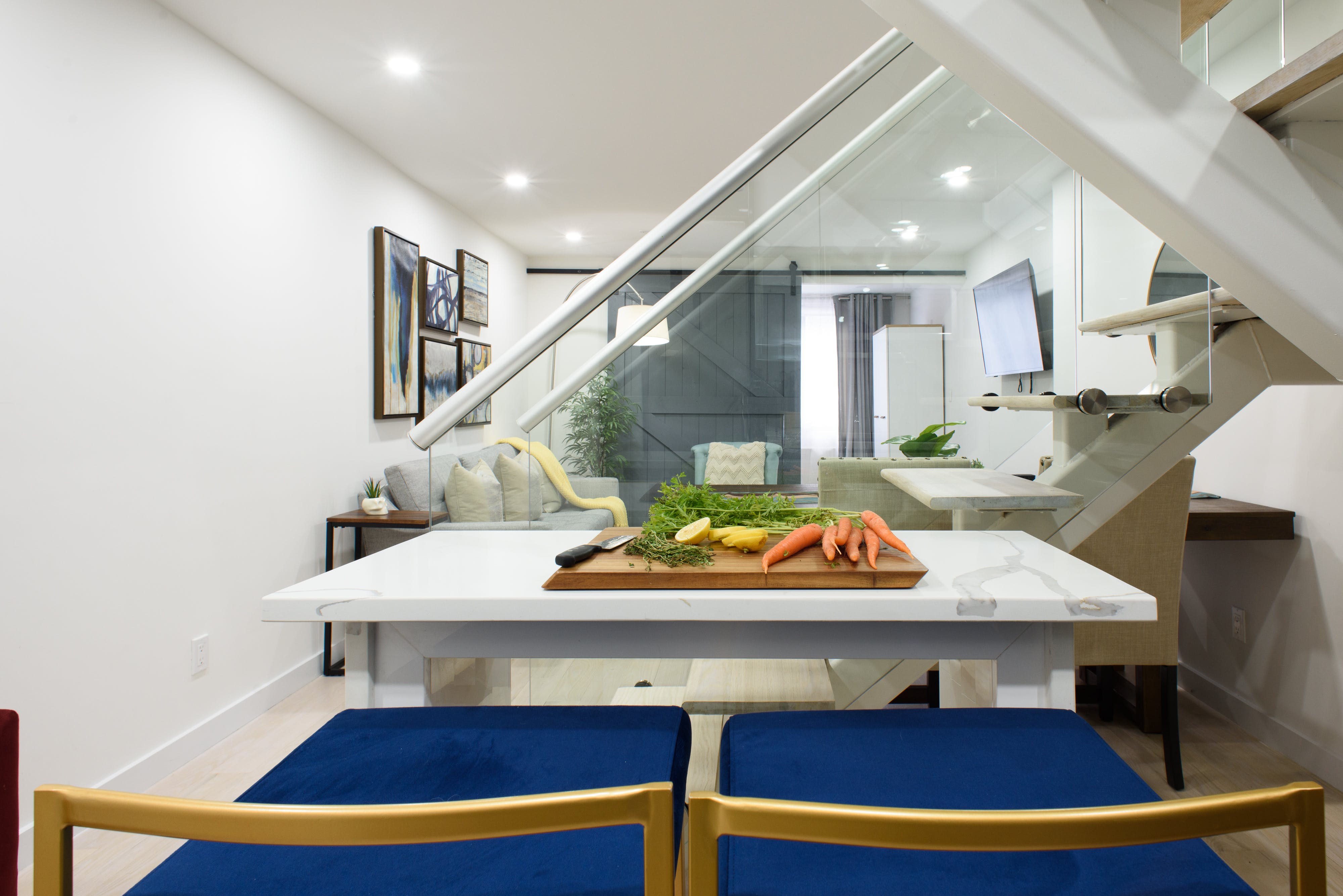 Villa Alba Yorkville Upper East Side: Chic 3-Bedroom Apartment Rental with Air Conditioning, Upper East Side
