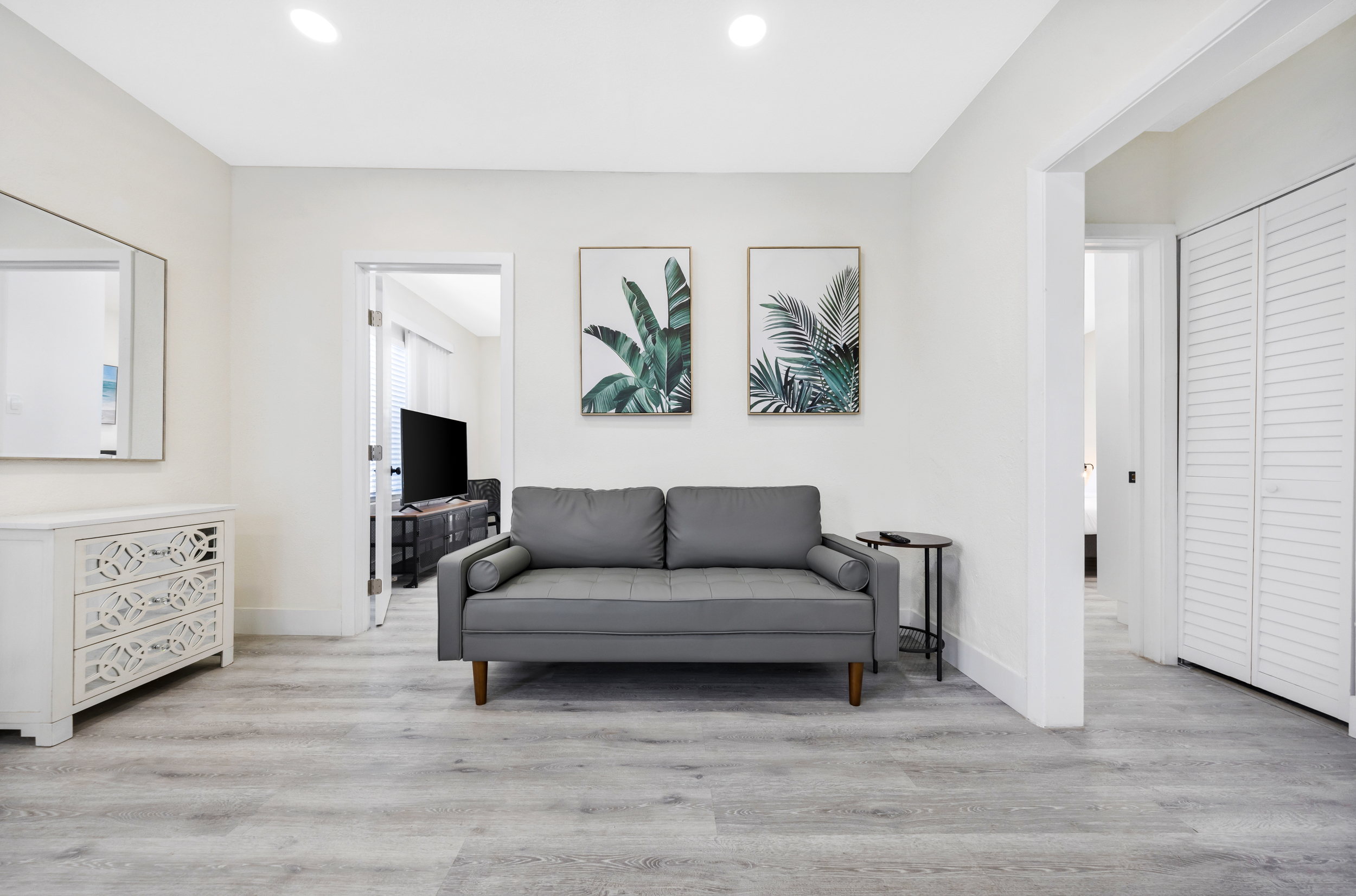 Manor Little River Miami: Spacious 3-Bedroom Apartment Rental with Family-Friendly Features, Miami