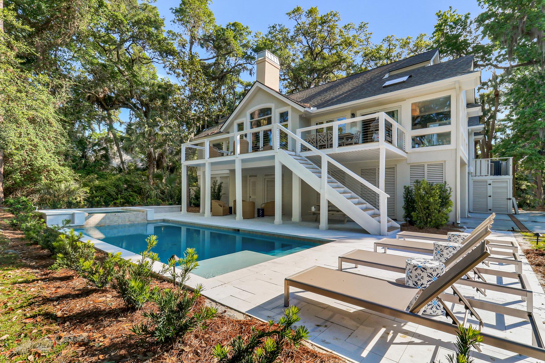 Villa Aurore Pinckney Hilton Head: Luxury 5-Bedroom Villa with Pool and Golf Access, Hilton Head