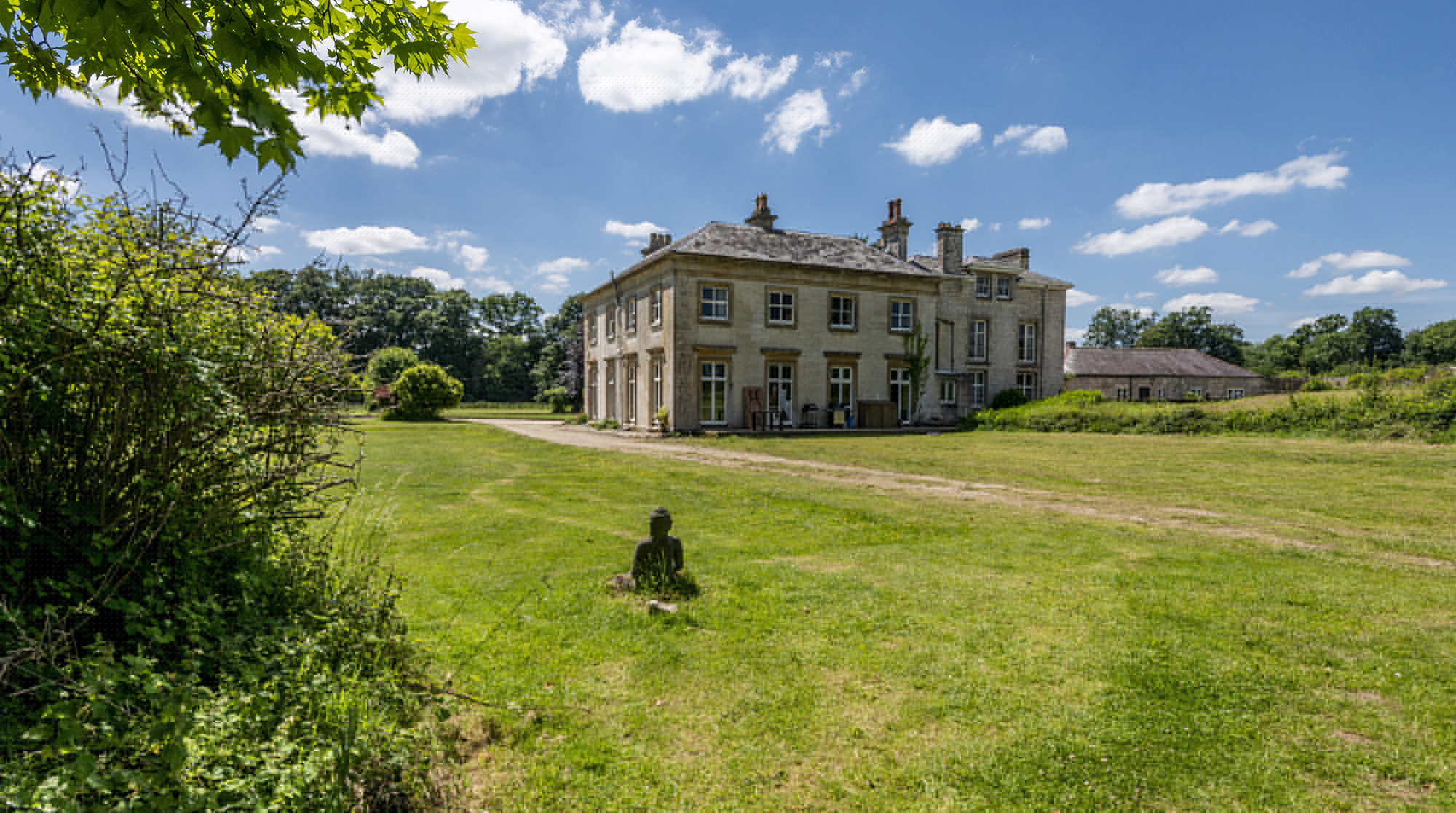 Manor Quantock Somerset: Luxury 15-Bedroom House with Hot Tub and Pool, Somerset