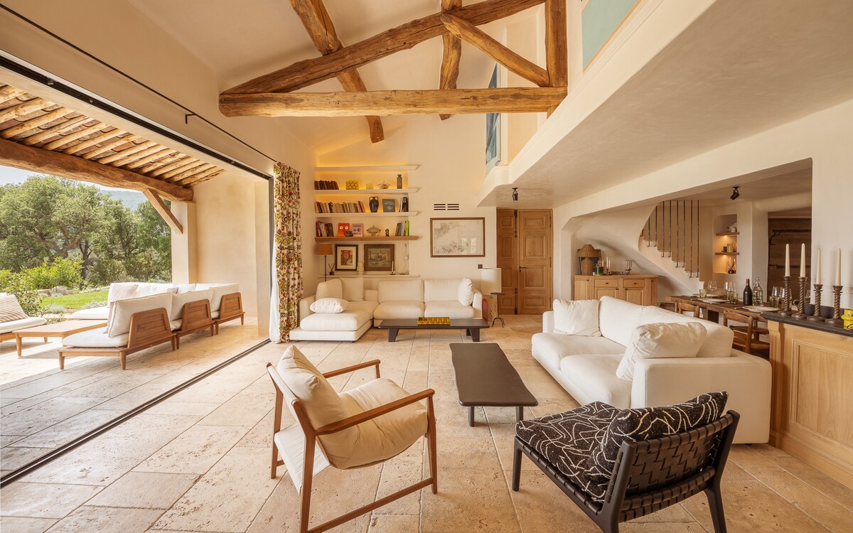 Villa Aurore Mazet Provence: 4-Bedroom Luxury Apartment with Pool in French Riviera, Provence