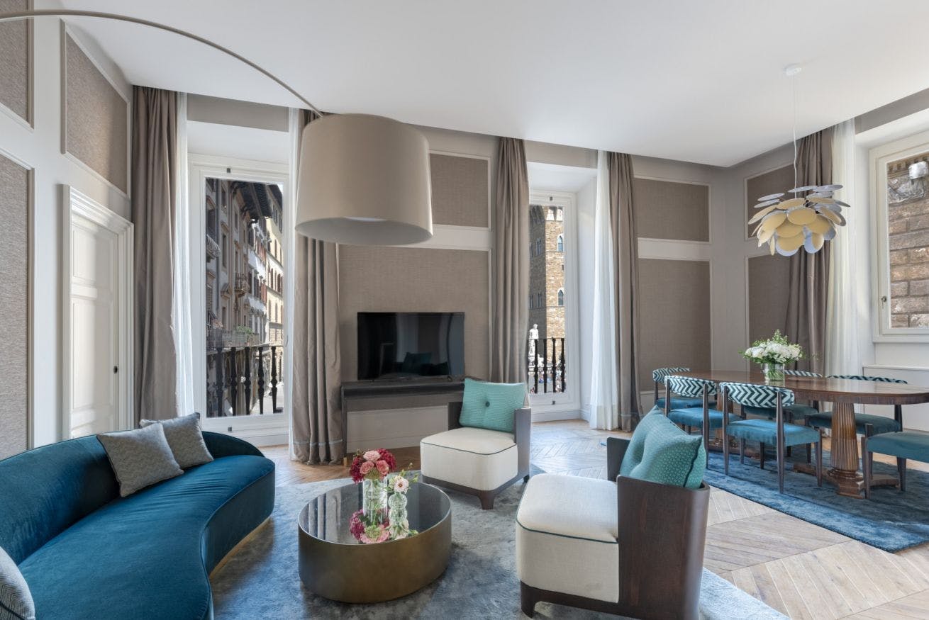 Villa Levante Poggio Ponte Vecchio: 5-Bedroom Luxury Apartment with Private Terrace, Ponte Vecchio