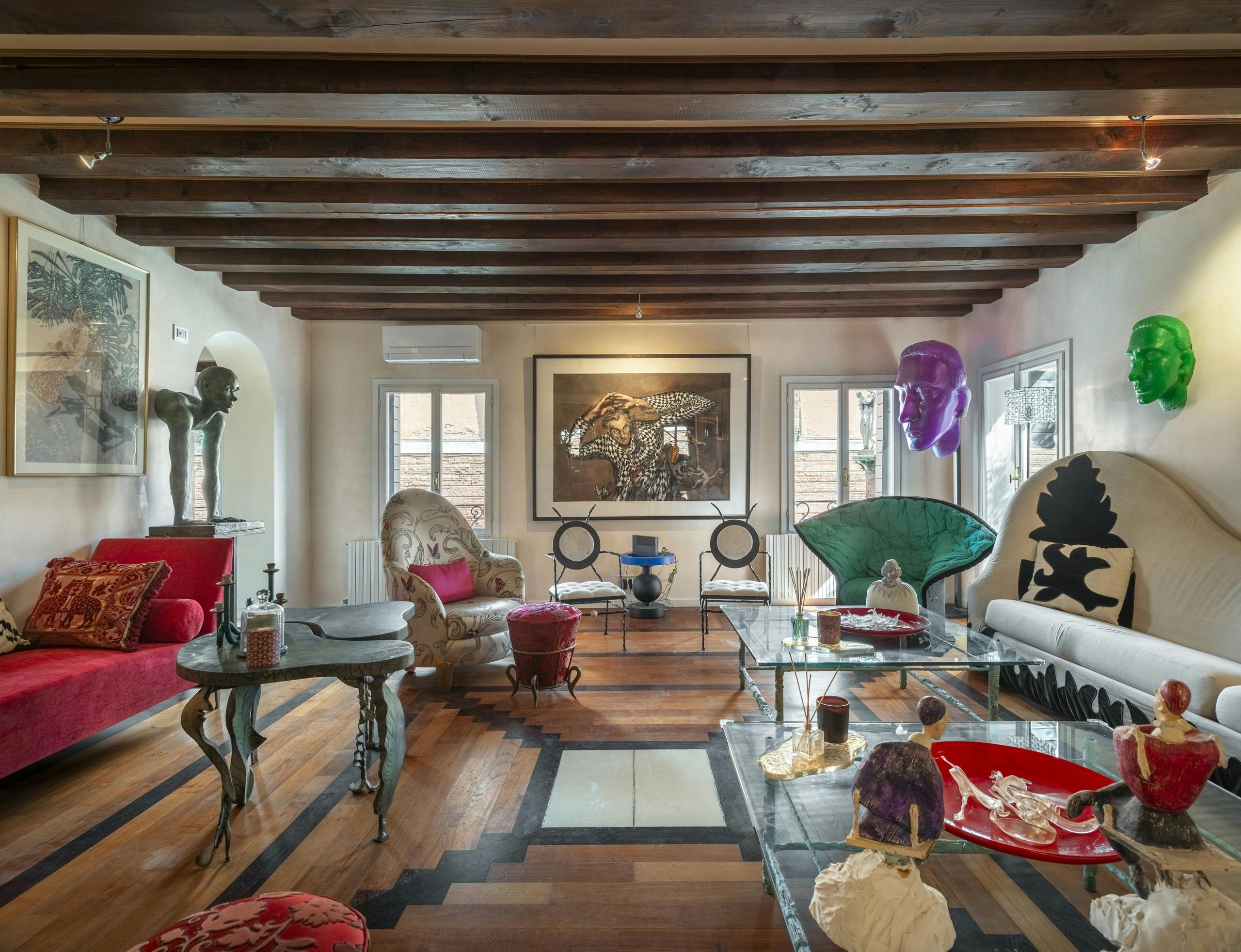 Villa Ambrato Dorsoduro San Marco: Luxury 4-Bedroom Townhouse with Air-Con and Family-Friendly Comfort, Venice