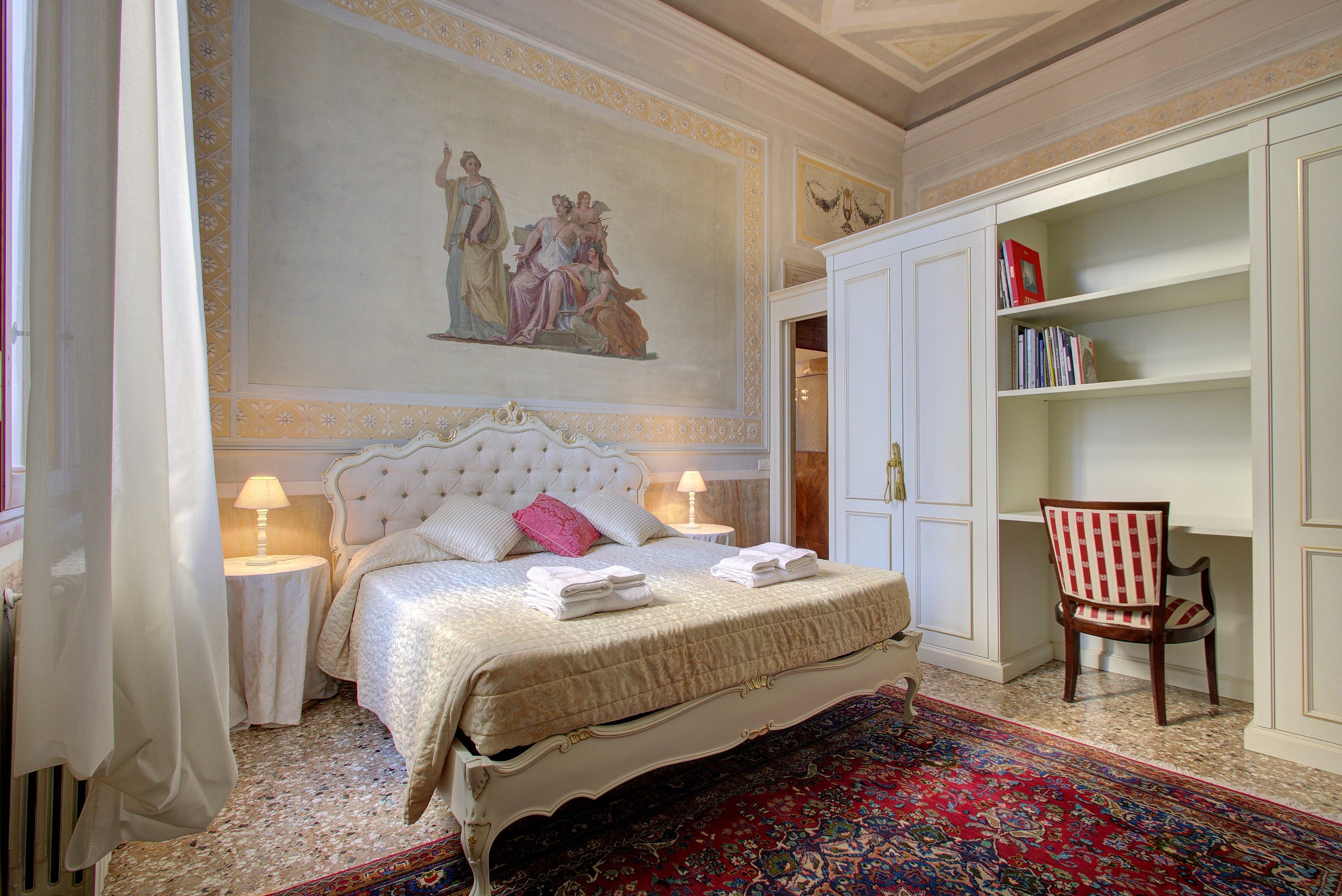 Villa Levante San Felice Santa Lucia: Charming 2-Bedroom Apartment with Sea View and Air Conditioning, Venice Santa Lucia