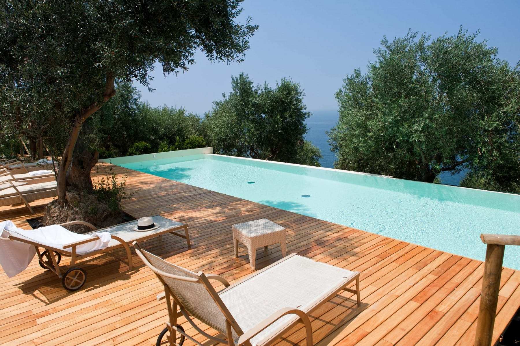 Palazzo Laurus Amalfi: Spacious 8-Bedroom Apartment with Seaview and Pool, Amalfi Coast