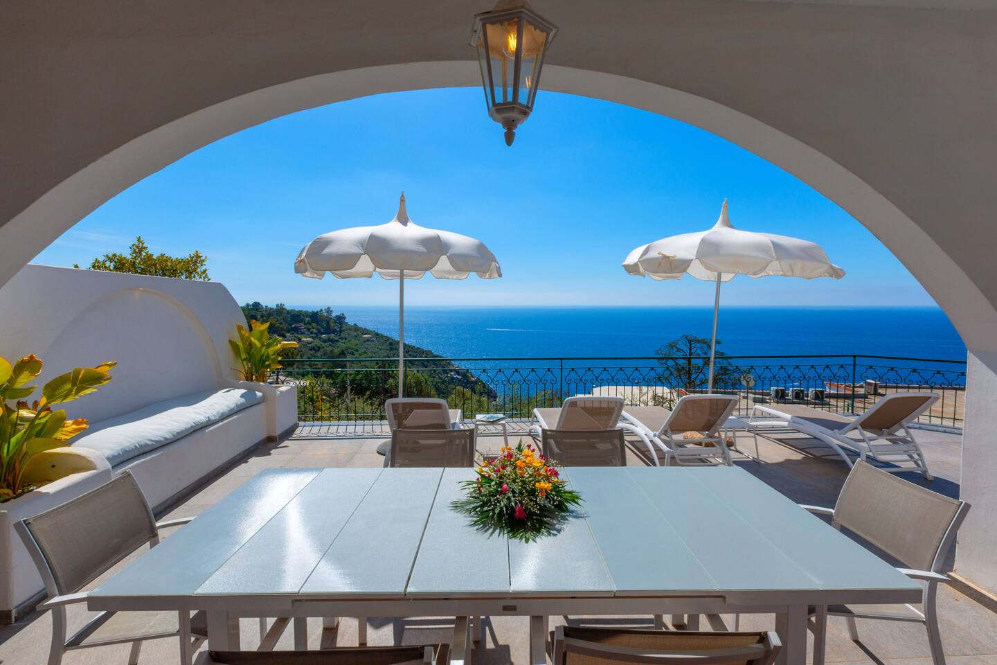 Villa Ceruleo Laelia Sorrento: Luxury 4-Bedroom Apartment with Seaview and Pool, Sorrento