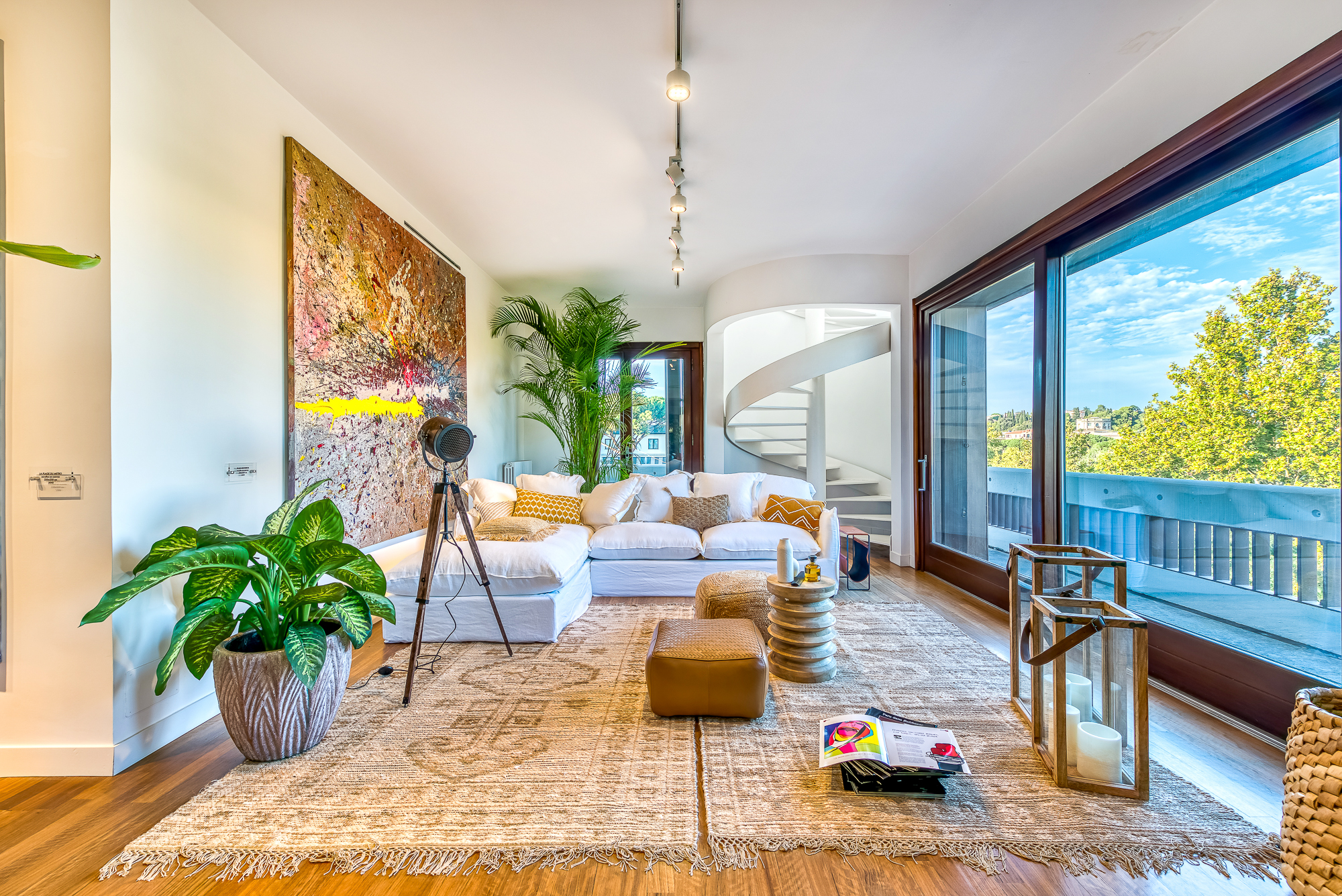Villa Smeraldo Tor di Quinto Flaminio: Elegant 3-Bedroom Luxury Apartment with Terrace, Flaminio, Rome