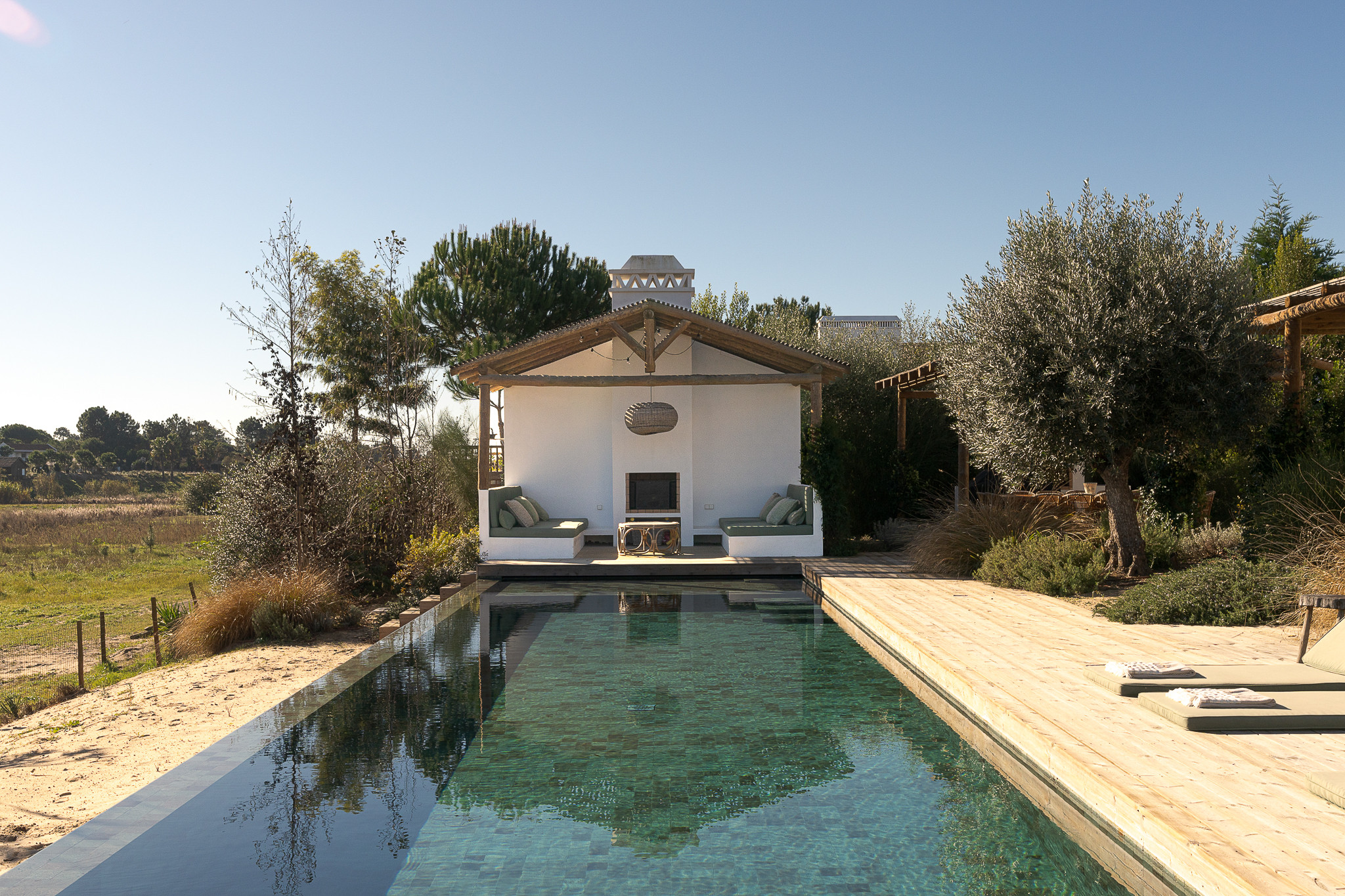 Villa Esmeralda Pego Comporta: 7-Bedroom Beachfront Apartment with Pool, Comporta
