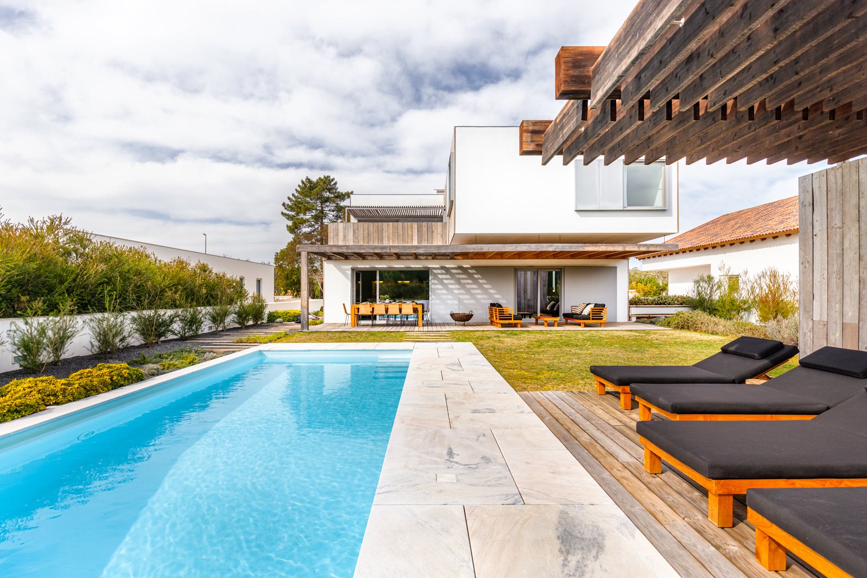 Villa Anil Pego Comporta: Luxury 4-Bedroom Villa with Swimming Pool and Sea View, Comporta