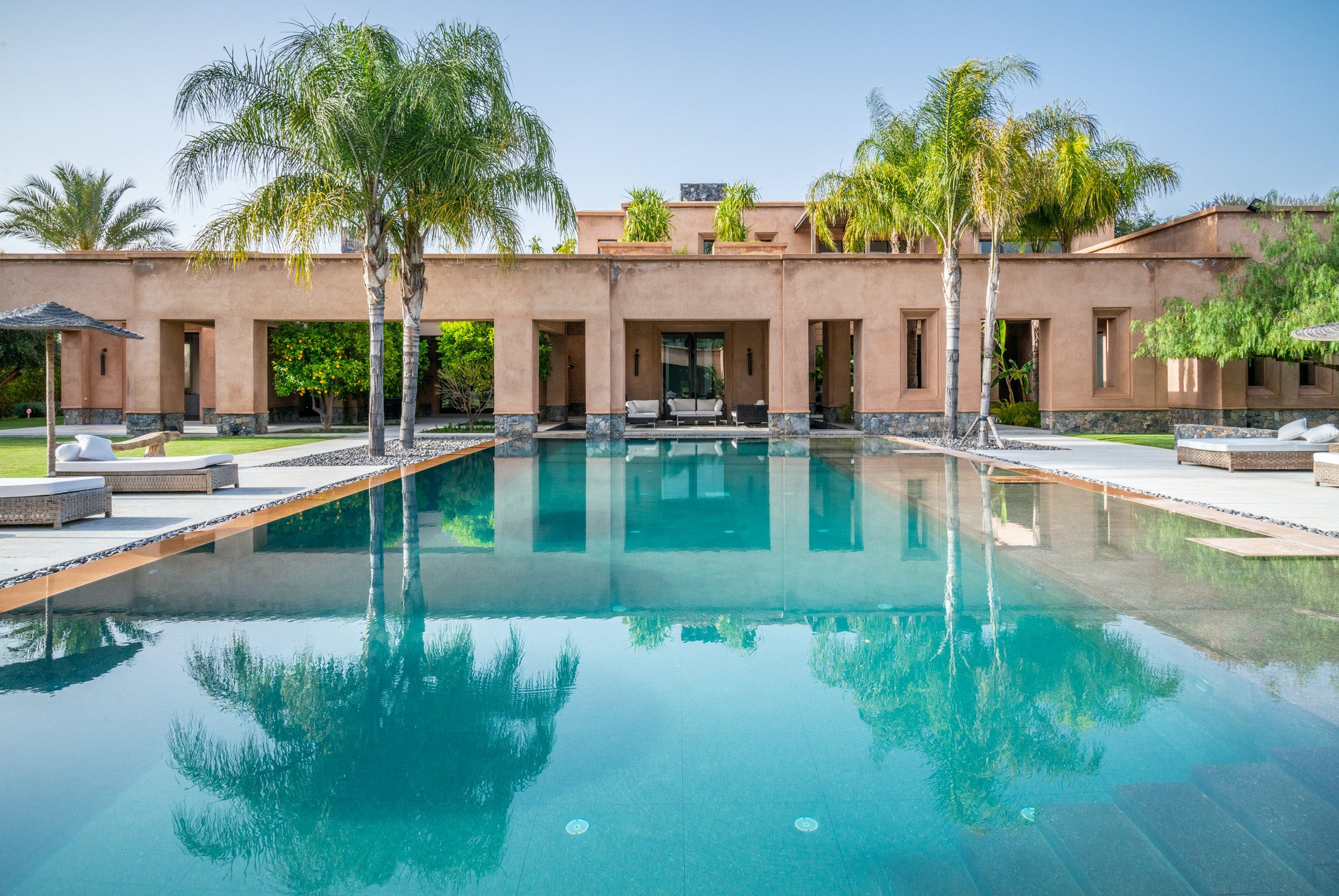 Riad Safira Agdal Marrakech: Elegant 6-Bedroom Apartment with Private Pool, Marrakech