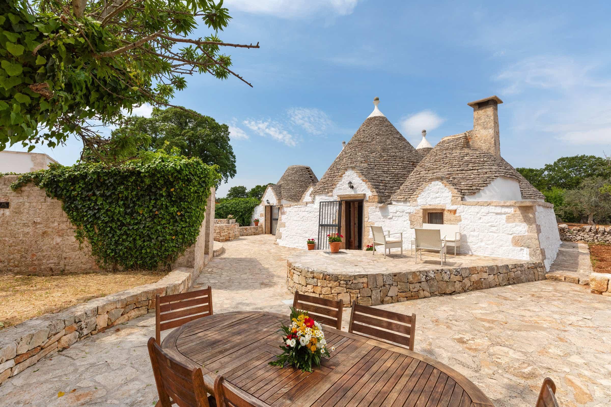 Villa Ambrato San Lorenzo Martina Franca: Charming 3-Bedroom Apartment with Pool and Seaview, Martina Franca