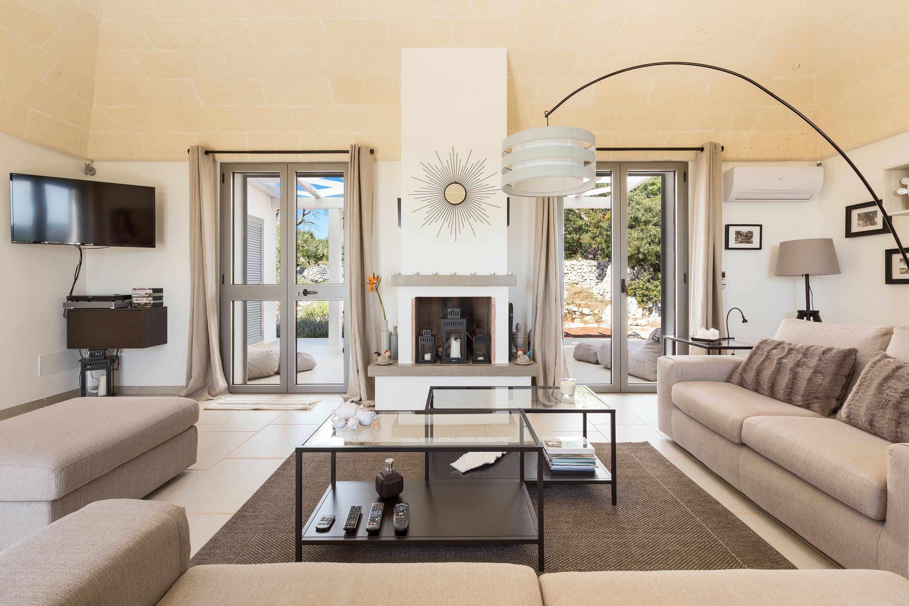 Villa Alba Monticelli Ostuni: Charming 3-Bedroom Apartment with Private Pool Near Beach, Ostuni