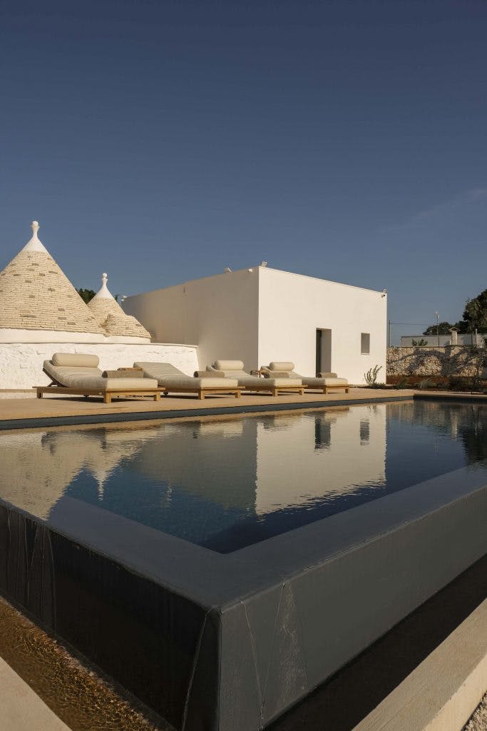Villa Alba Pilano Ostuni: Luxury 2-Bedroom Villa with Infinity Pool in Ostuni Countryside